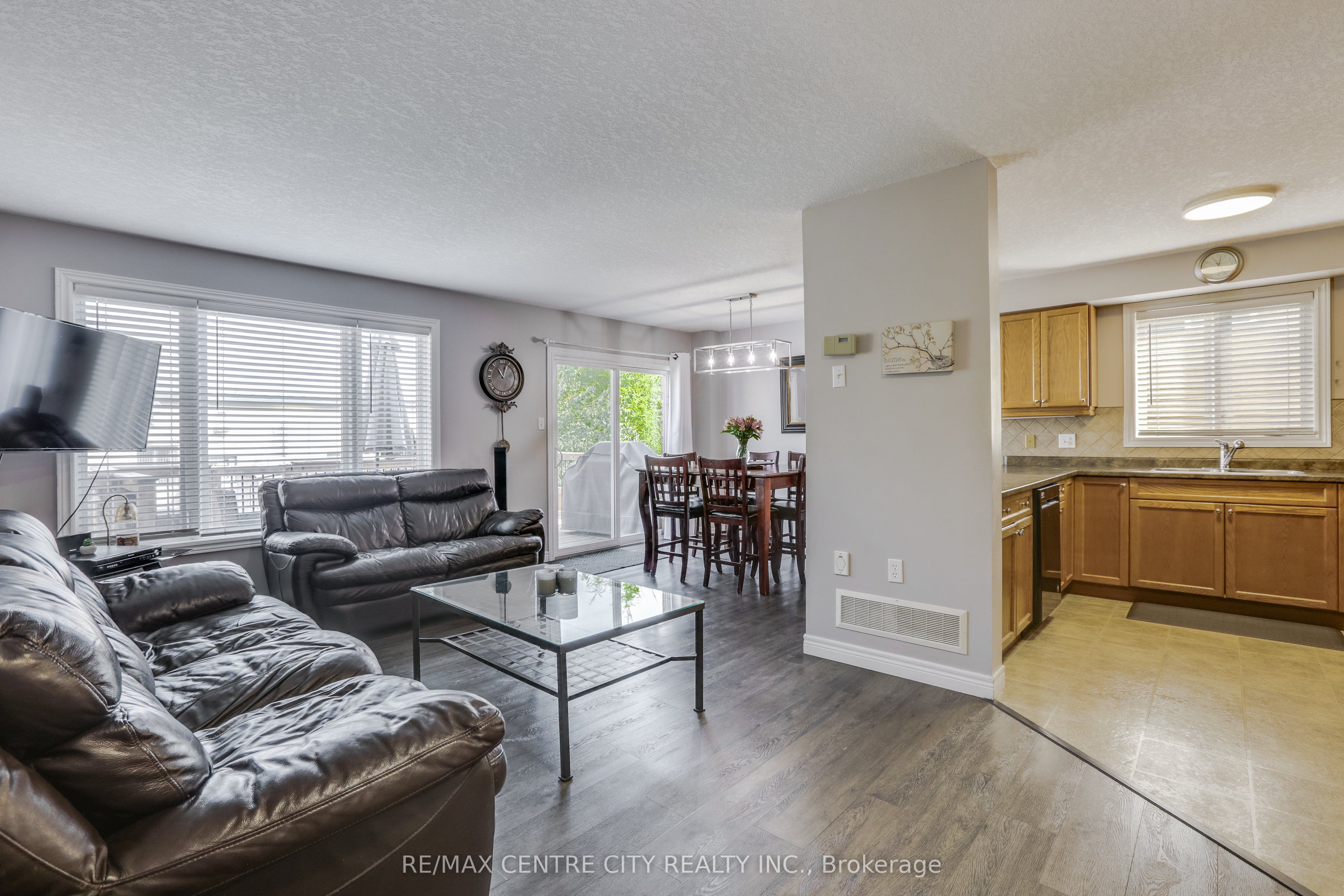 178 Mcmahen Street Property Photo 7