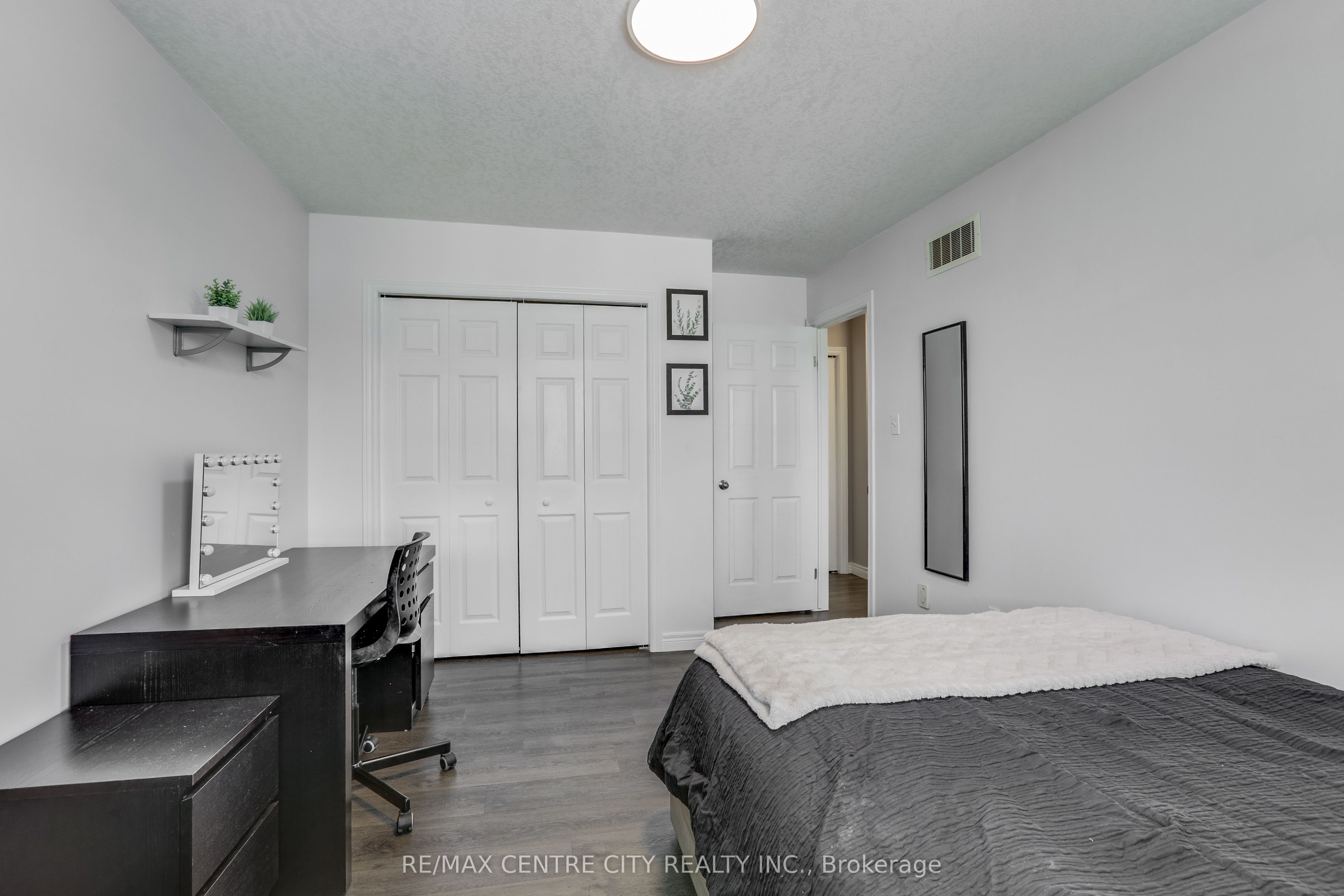 178 Mcmahen Street Property Photo 27