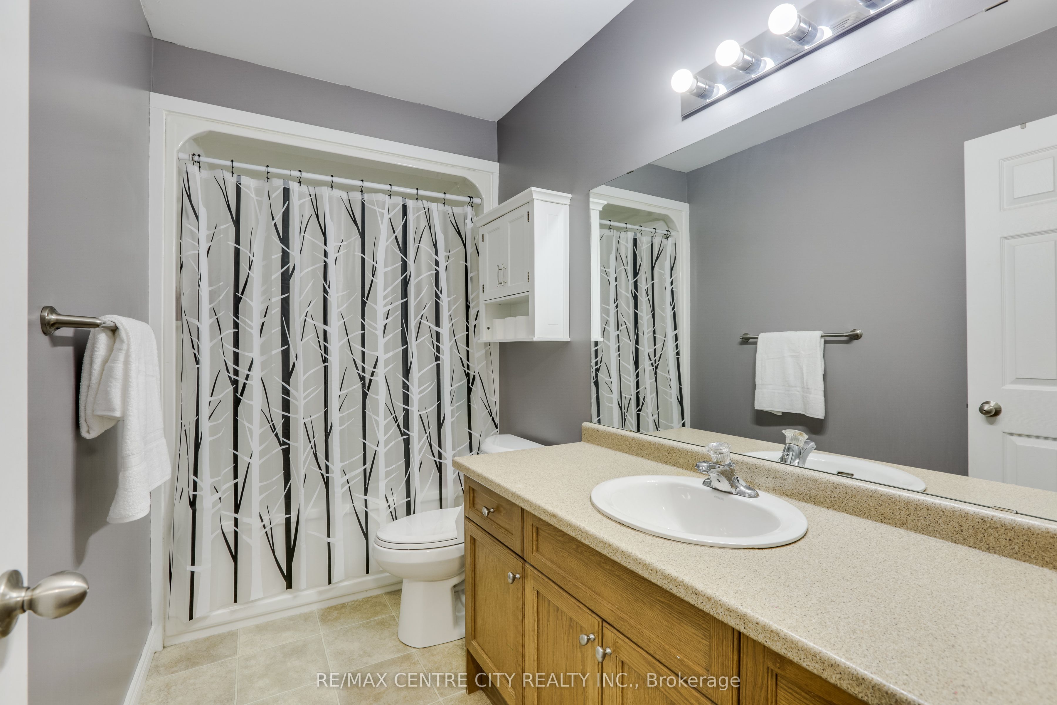 178 Mcmahen Street Property Photo 28