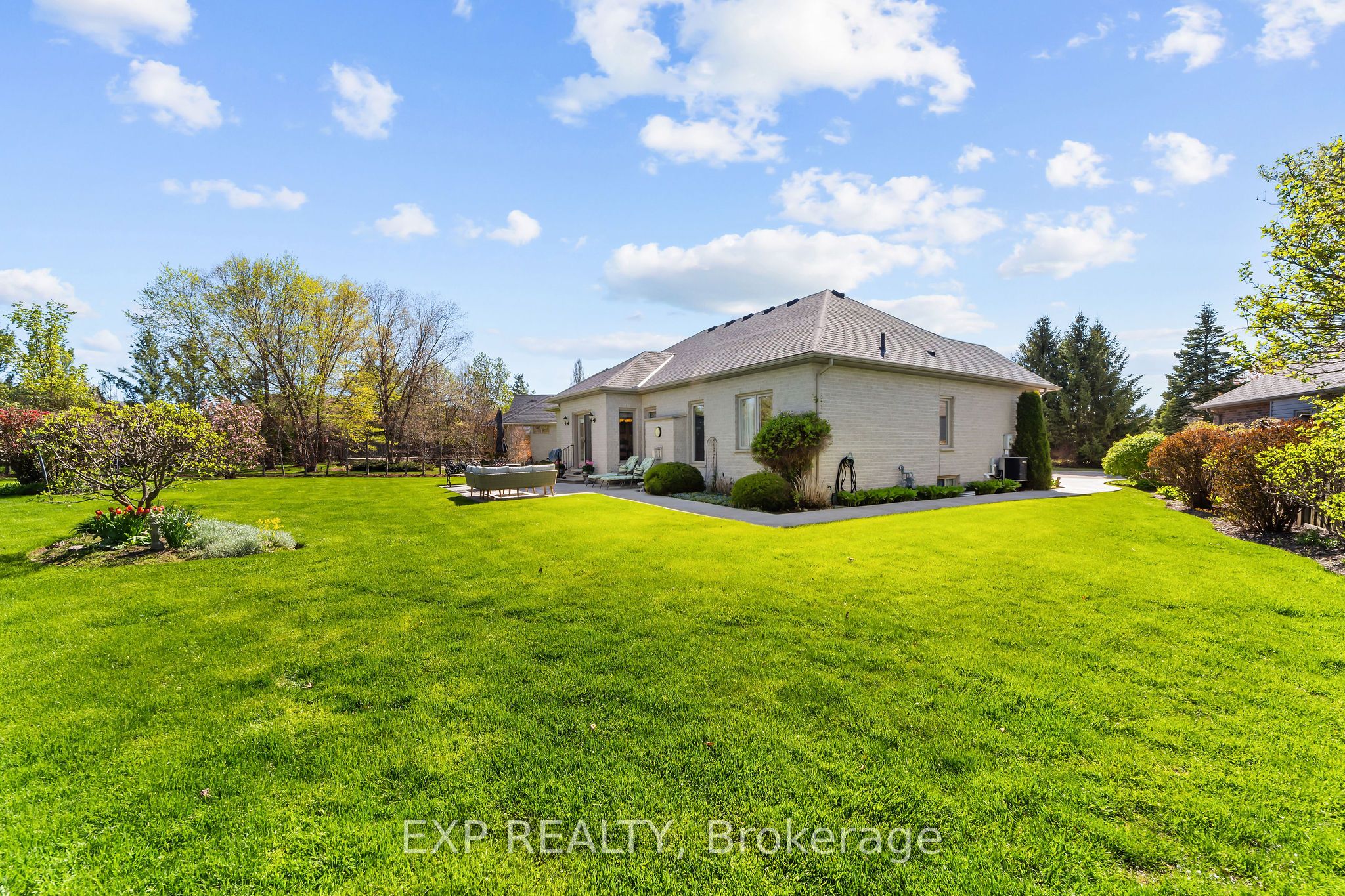 1991 Whippoorwill Place Property Photo 4