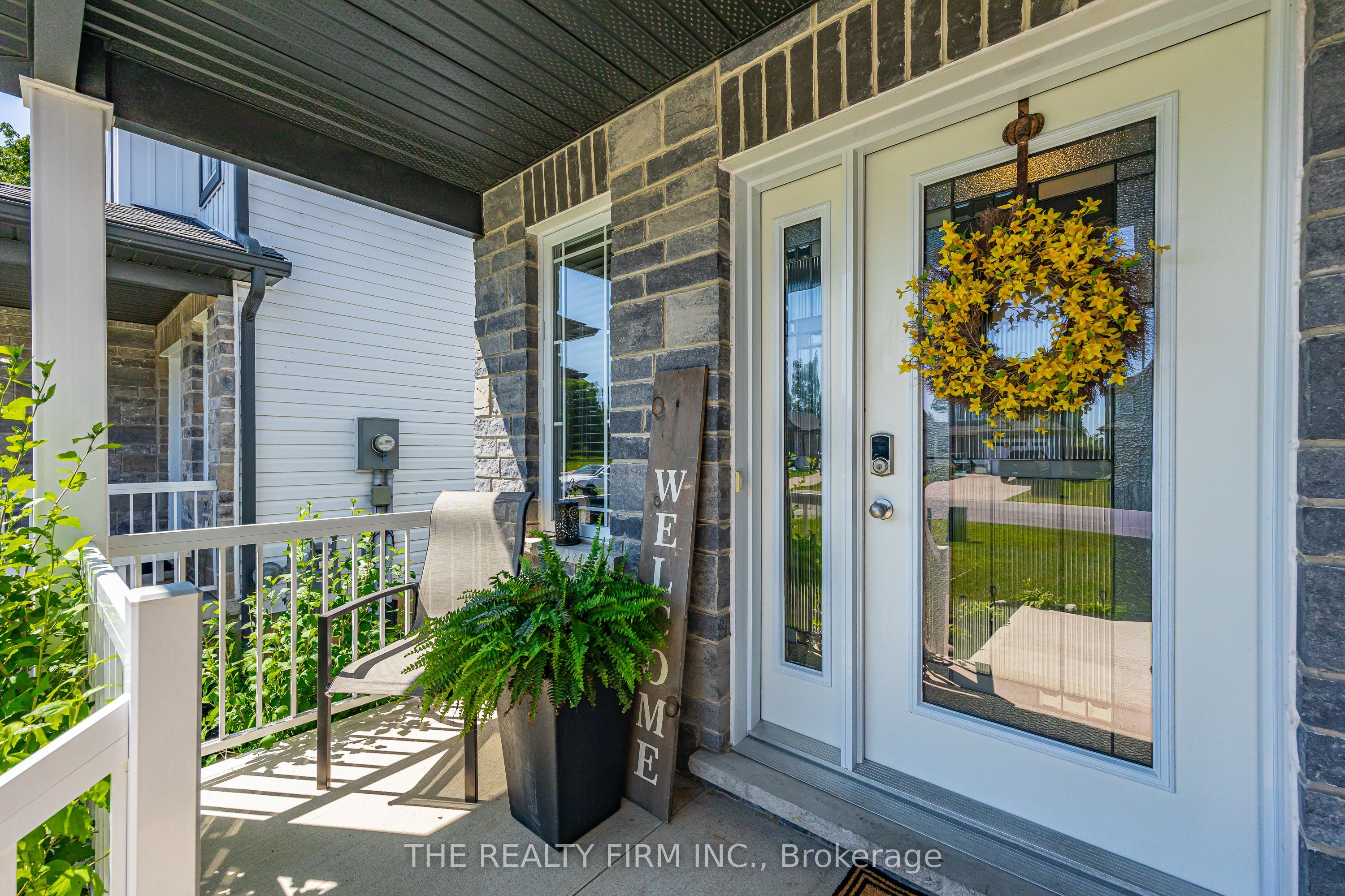 20 Sandy Court Property Photo 4