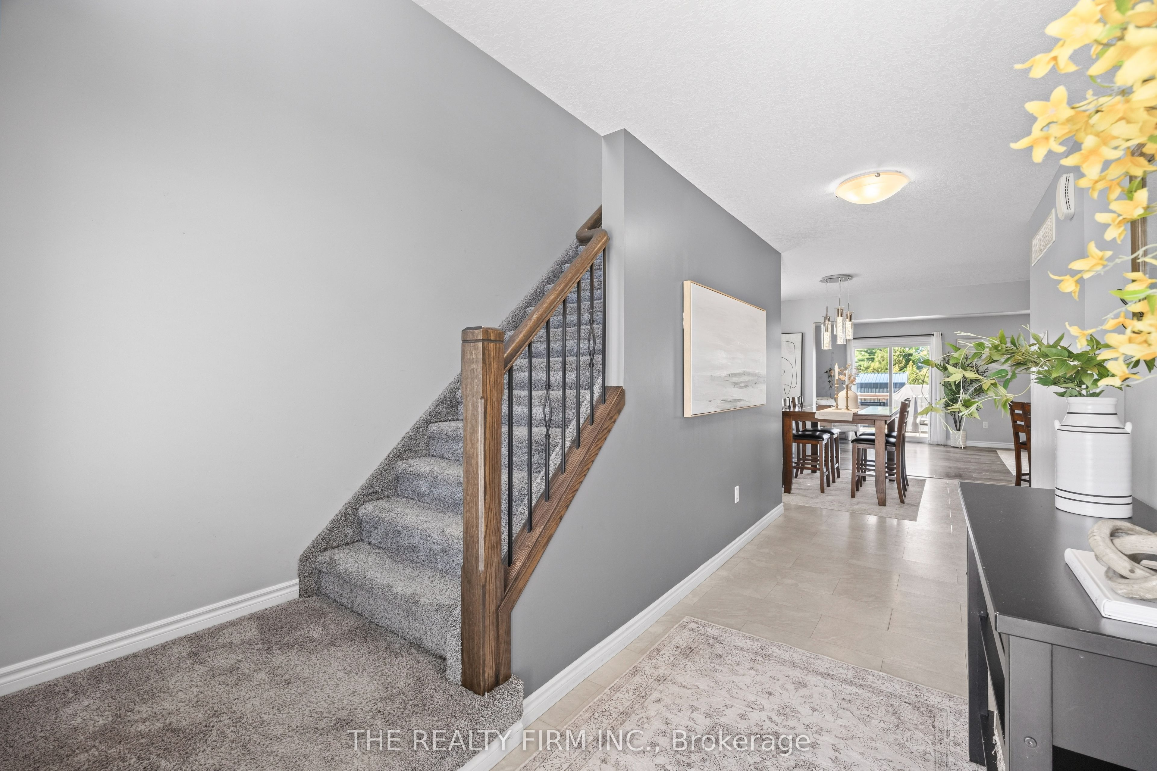 20 Sandy Court Property Photo 6