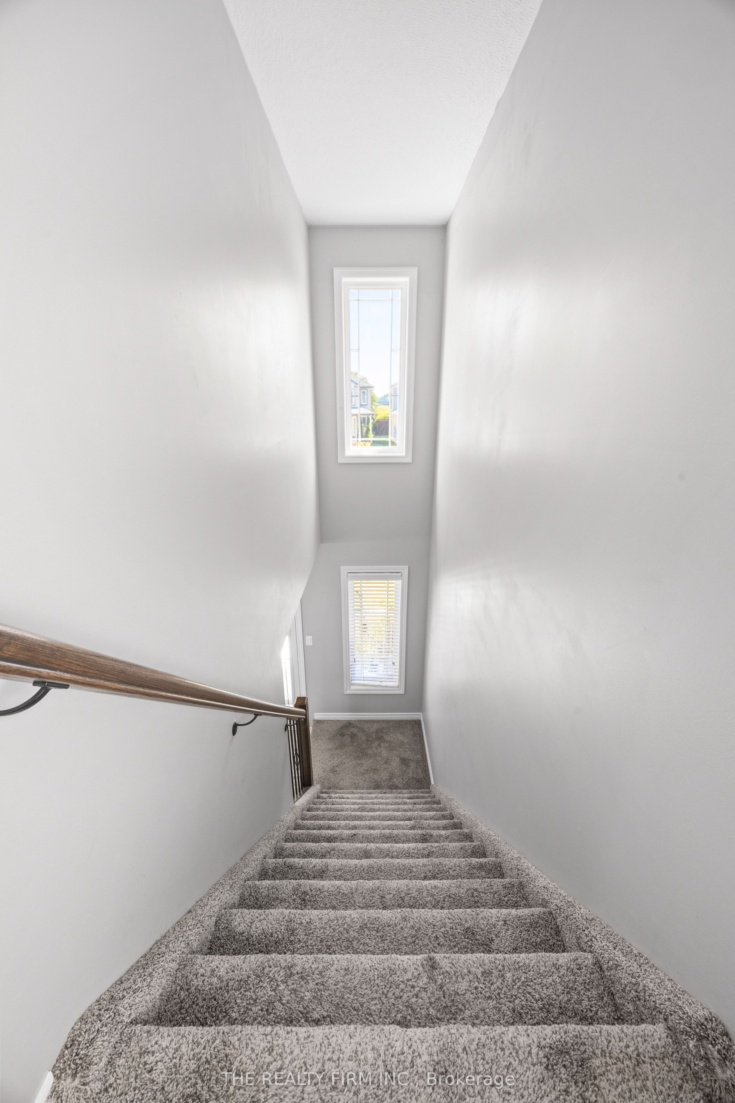 20 Sandy Court Property Photo 20