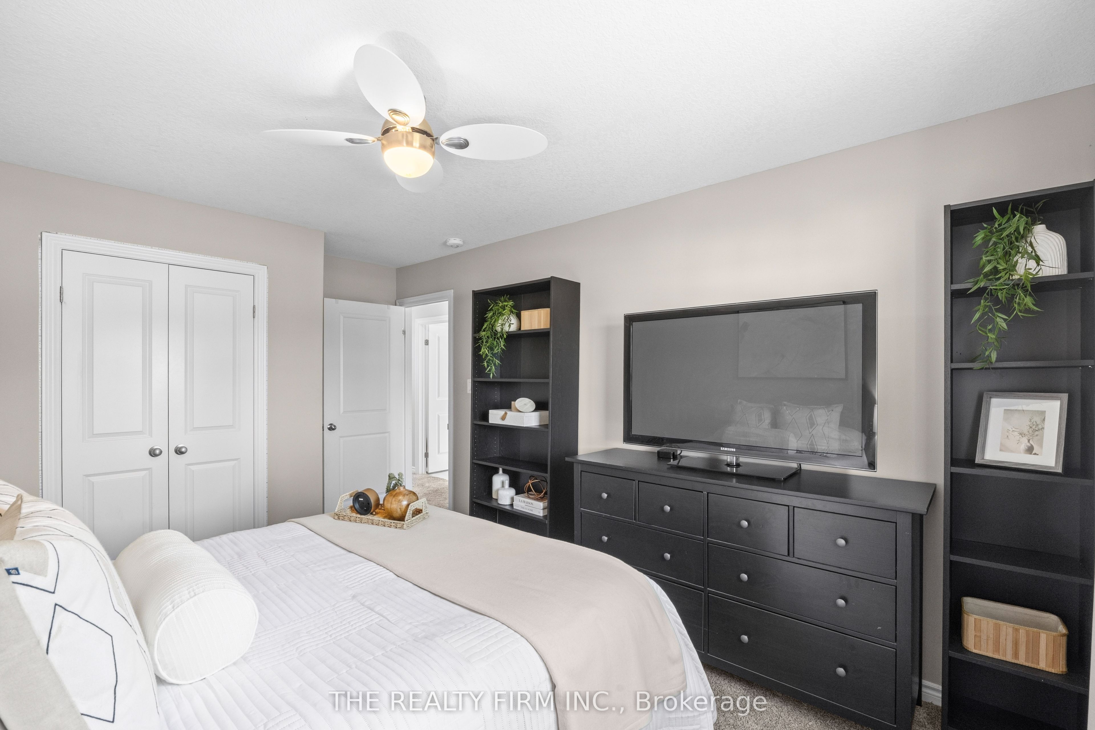 20 Sandy Court Property Photo 29