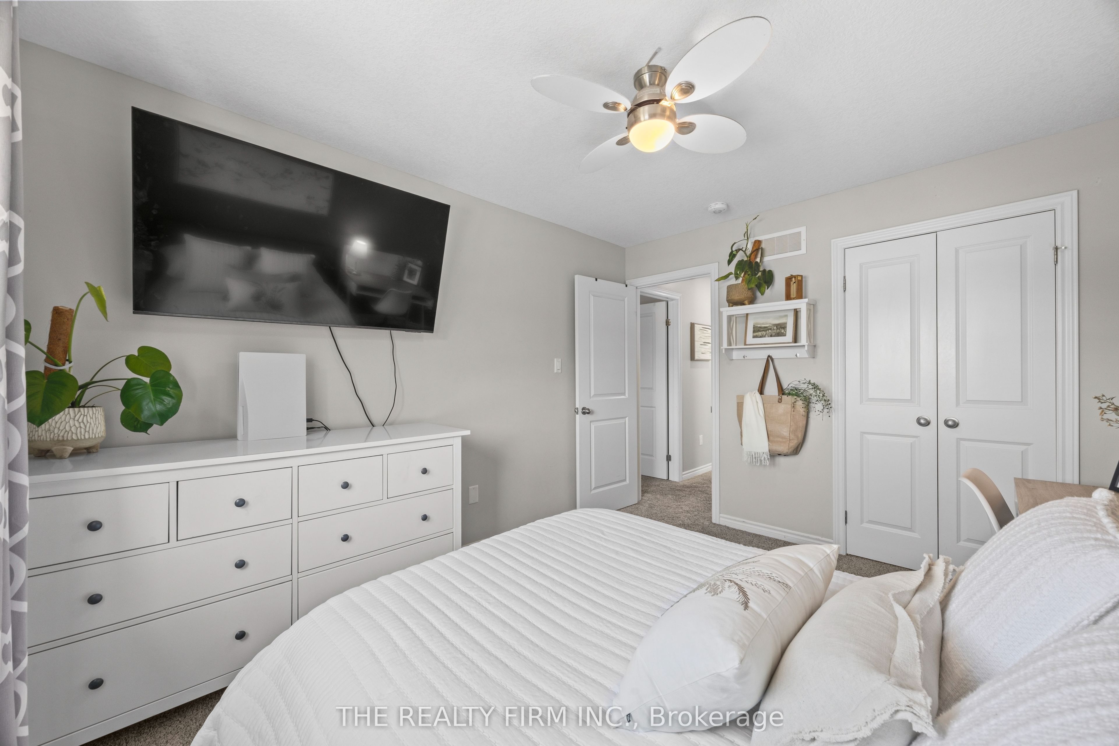 20 Sandy Court Property Photo 31