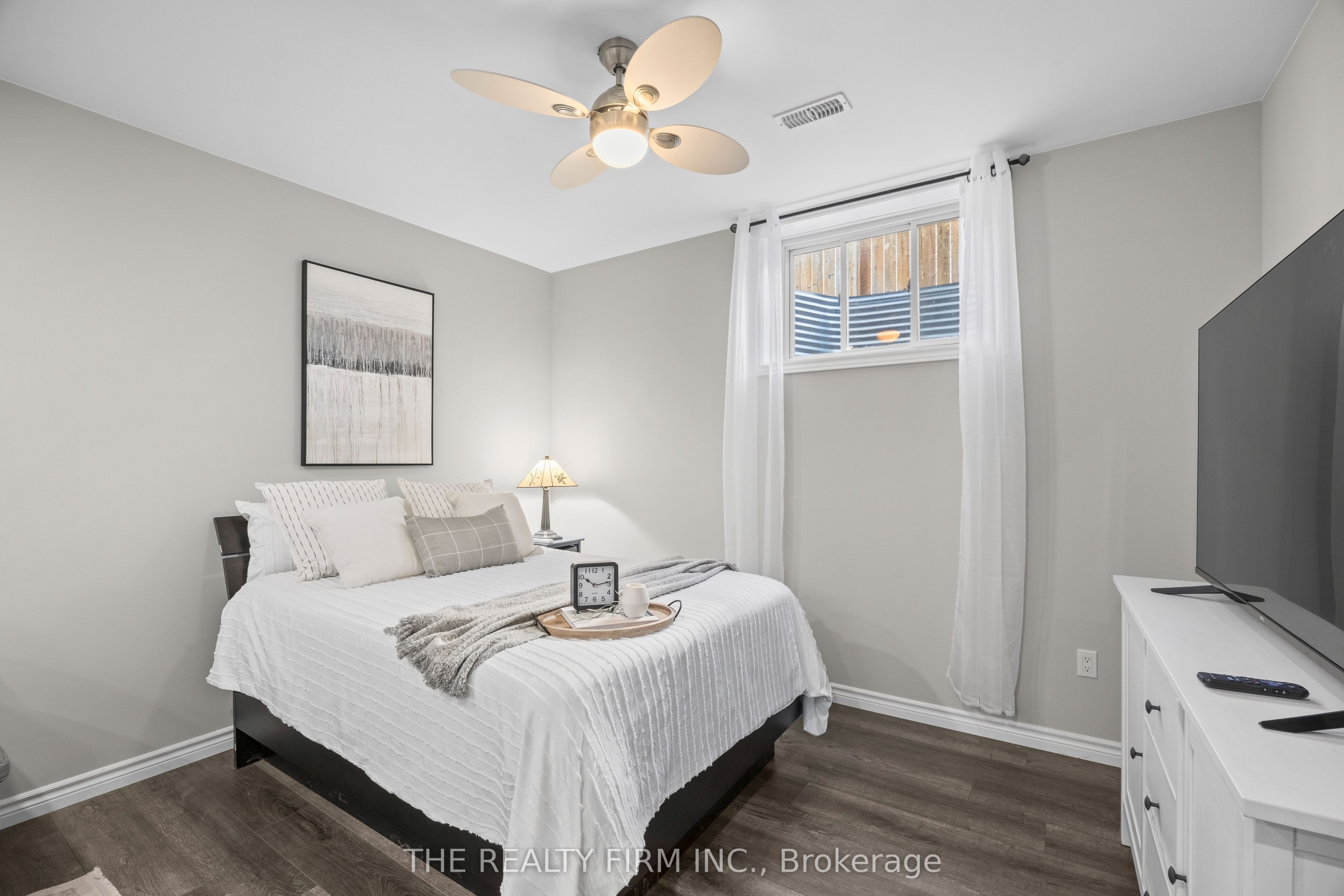 20 Sandy Court Property Photo 37