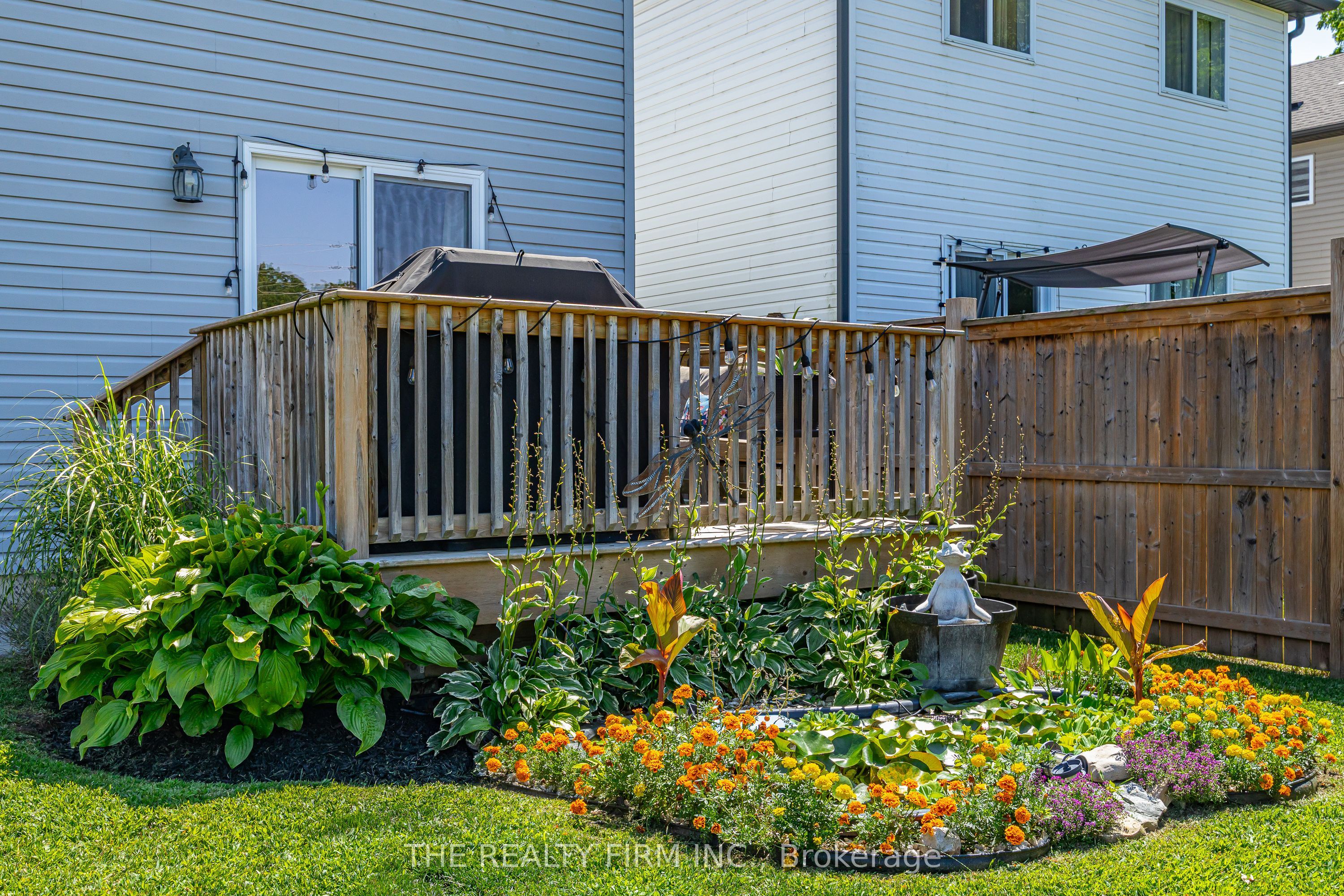 20 Sandy Court Property Photo 44