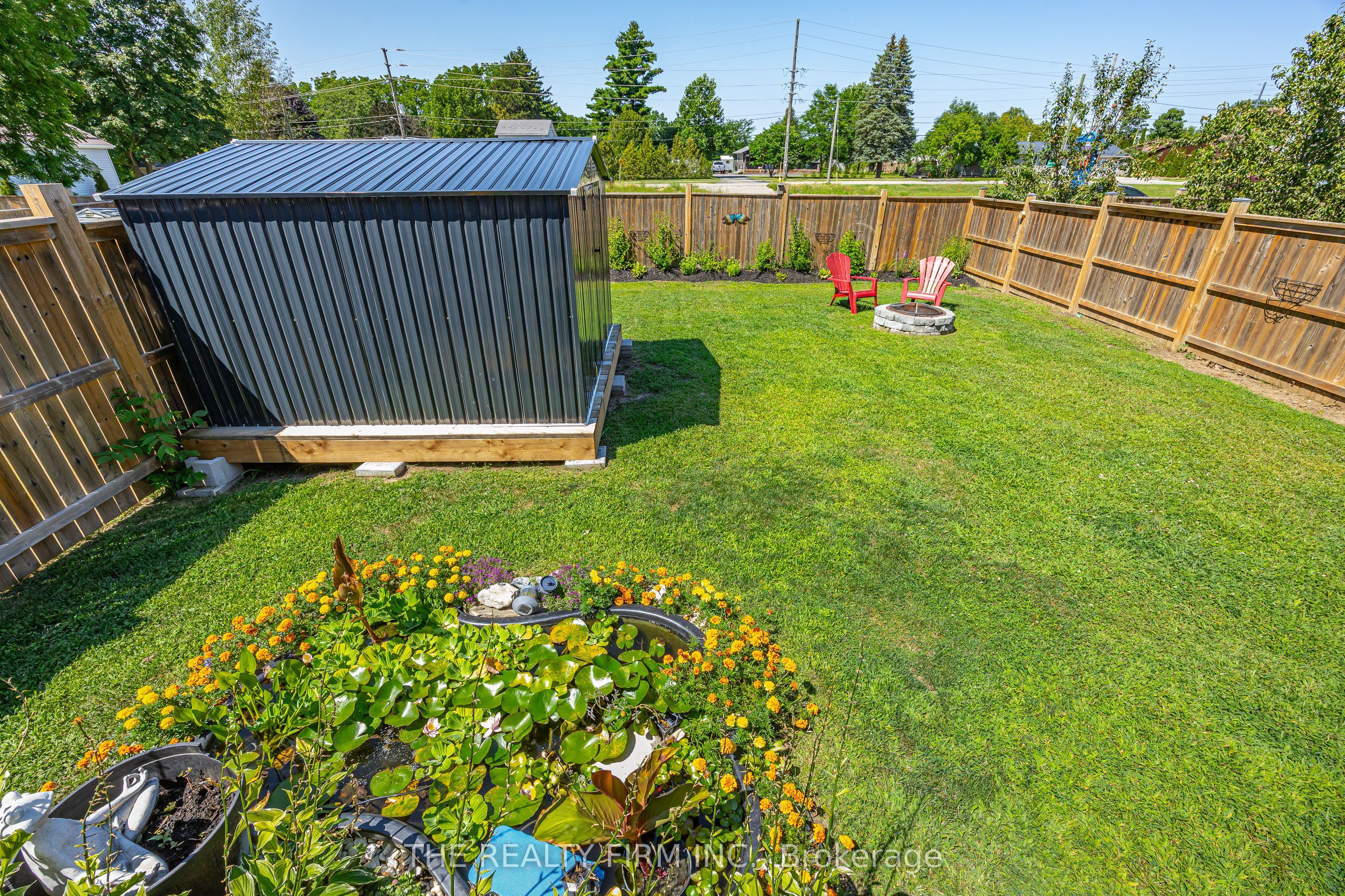 20 Sandy Court Property Photo 46