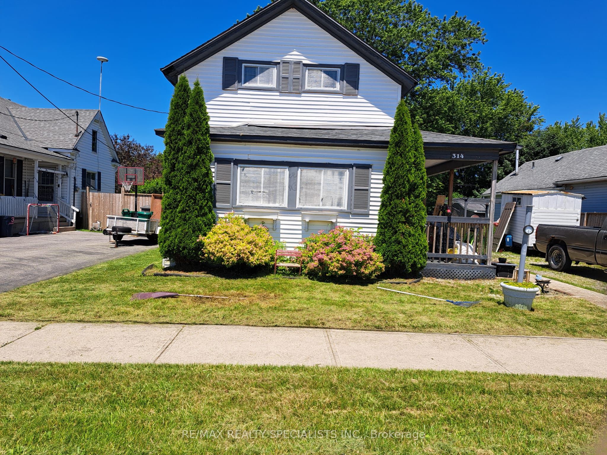 314 Jarvis Street Property Photo 1