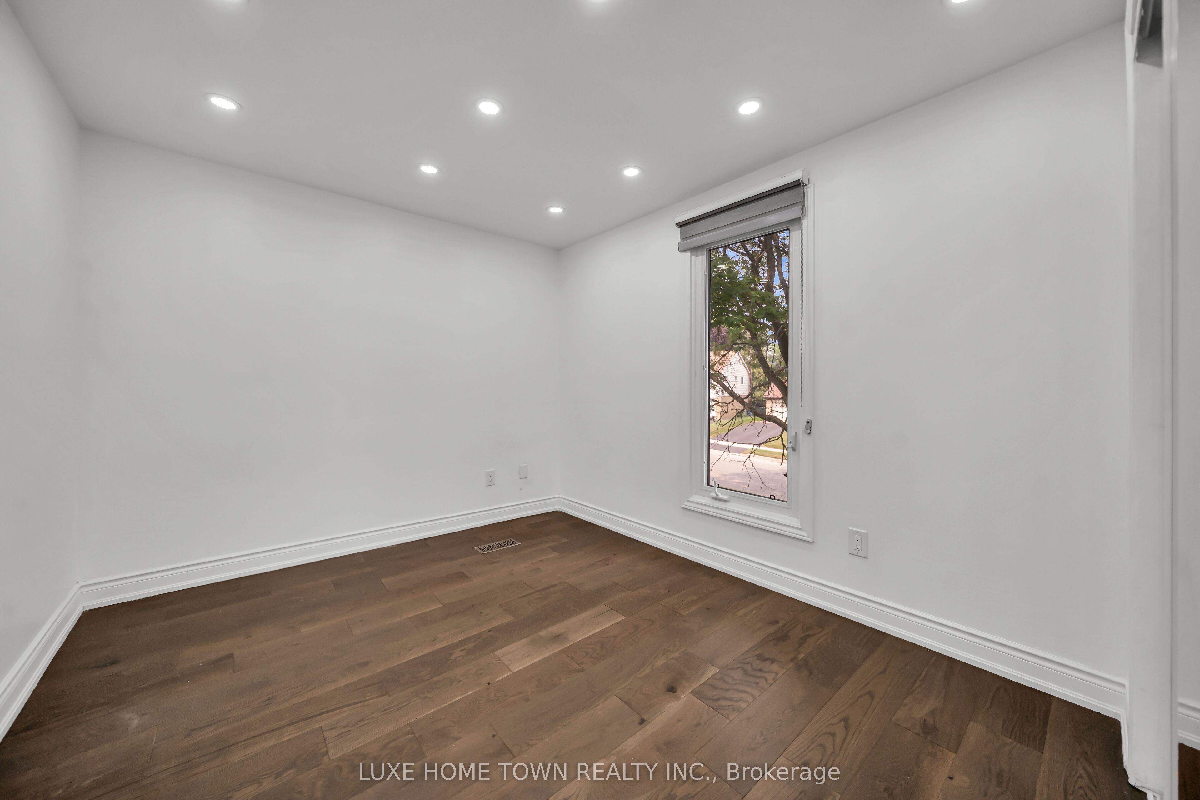 37 Ferman Drive Property Photo 26