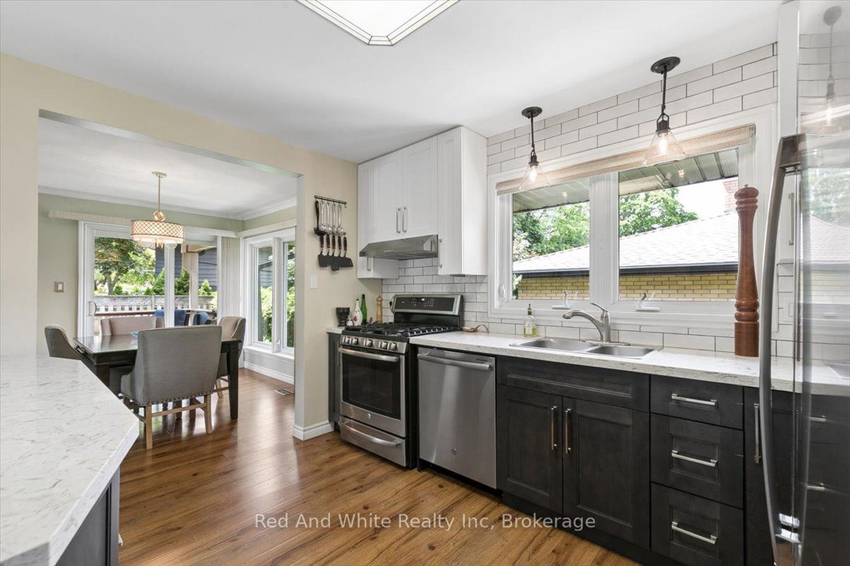138 Blueridge Avenue Property Photo 12