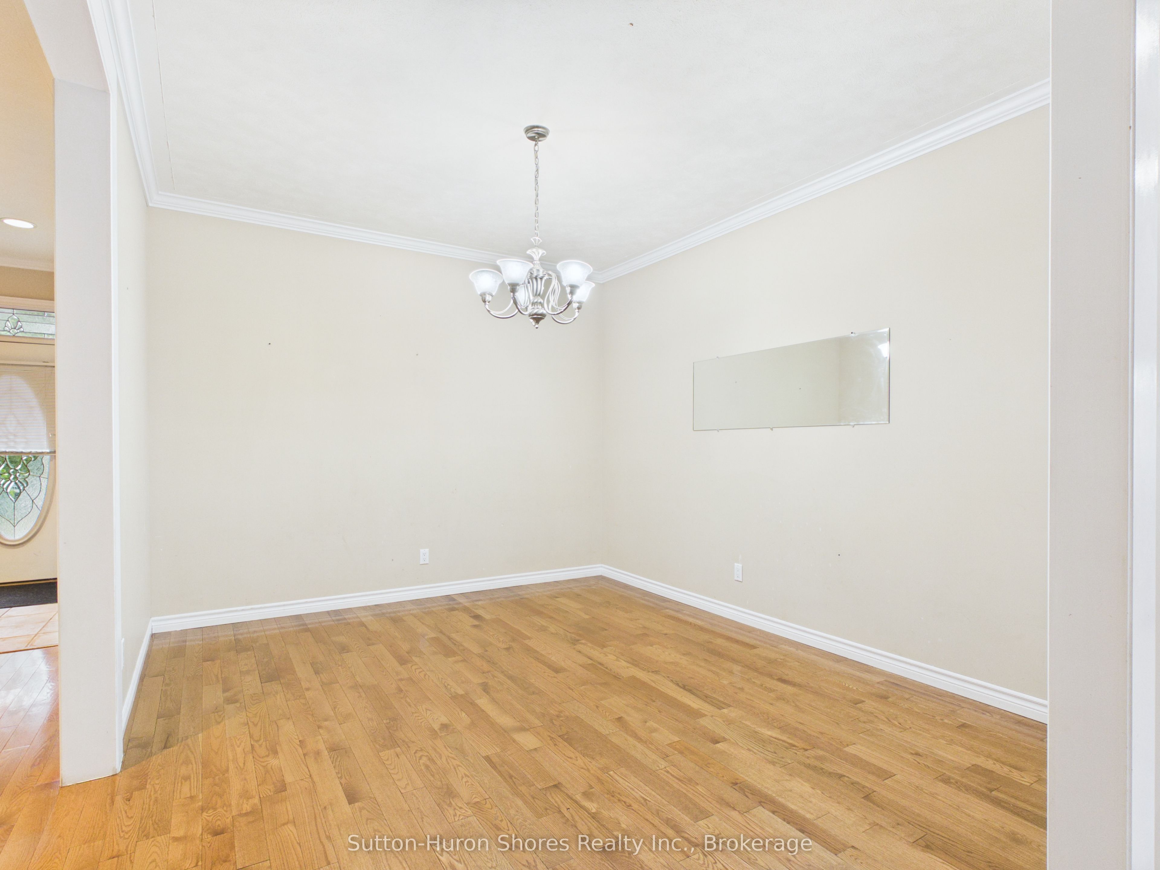 490 Bluewater Drive Property Photo 10