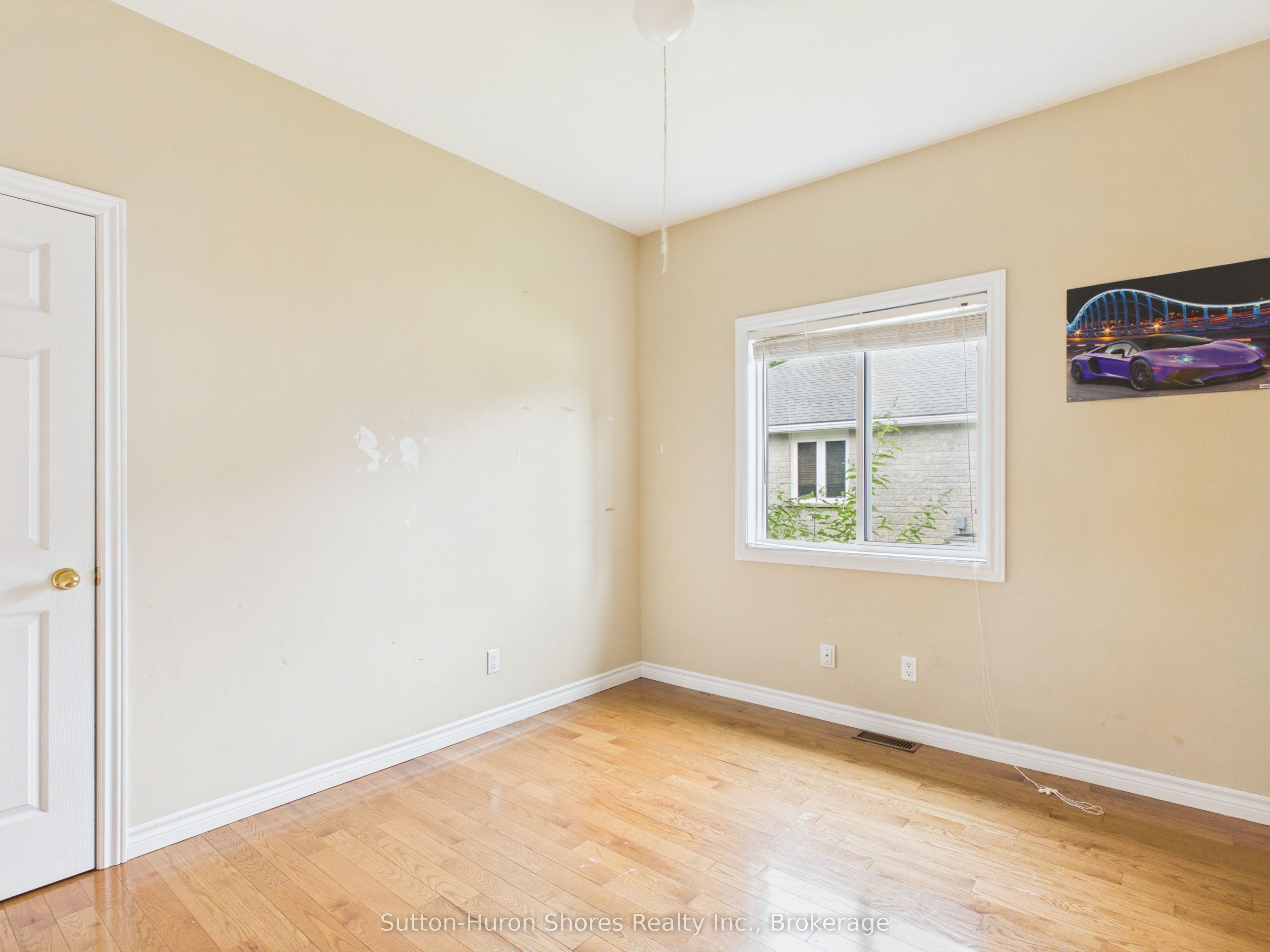 490 Bluewater Drive Property Photo 16