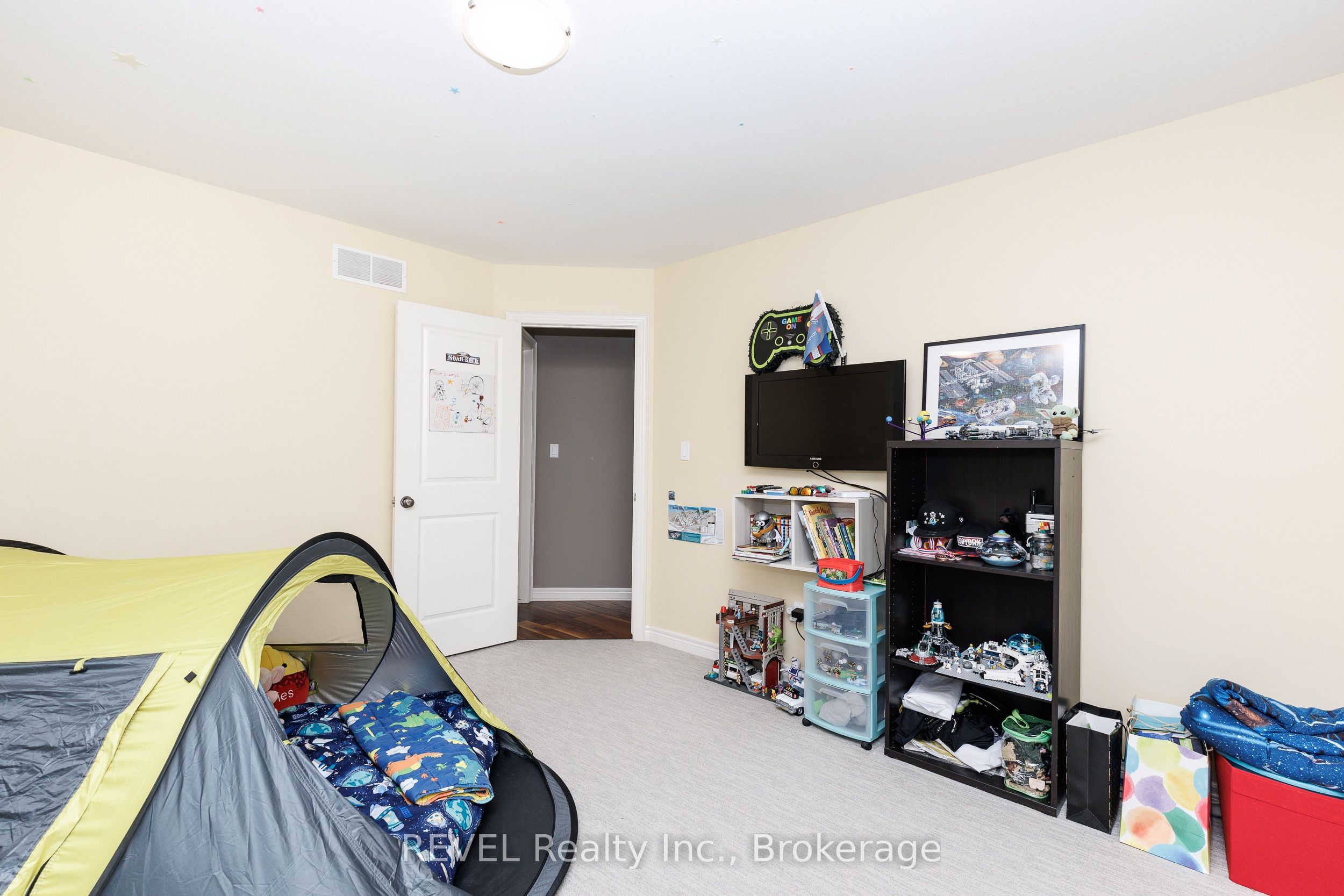 374 Hillsdale Road Property Photo 31