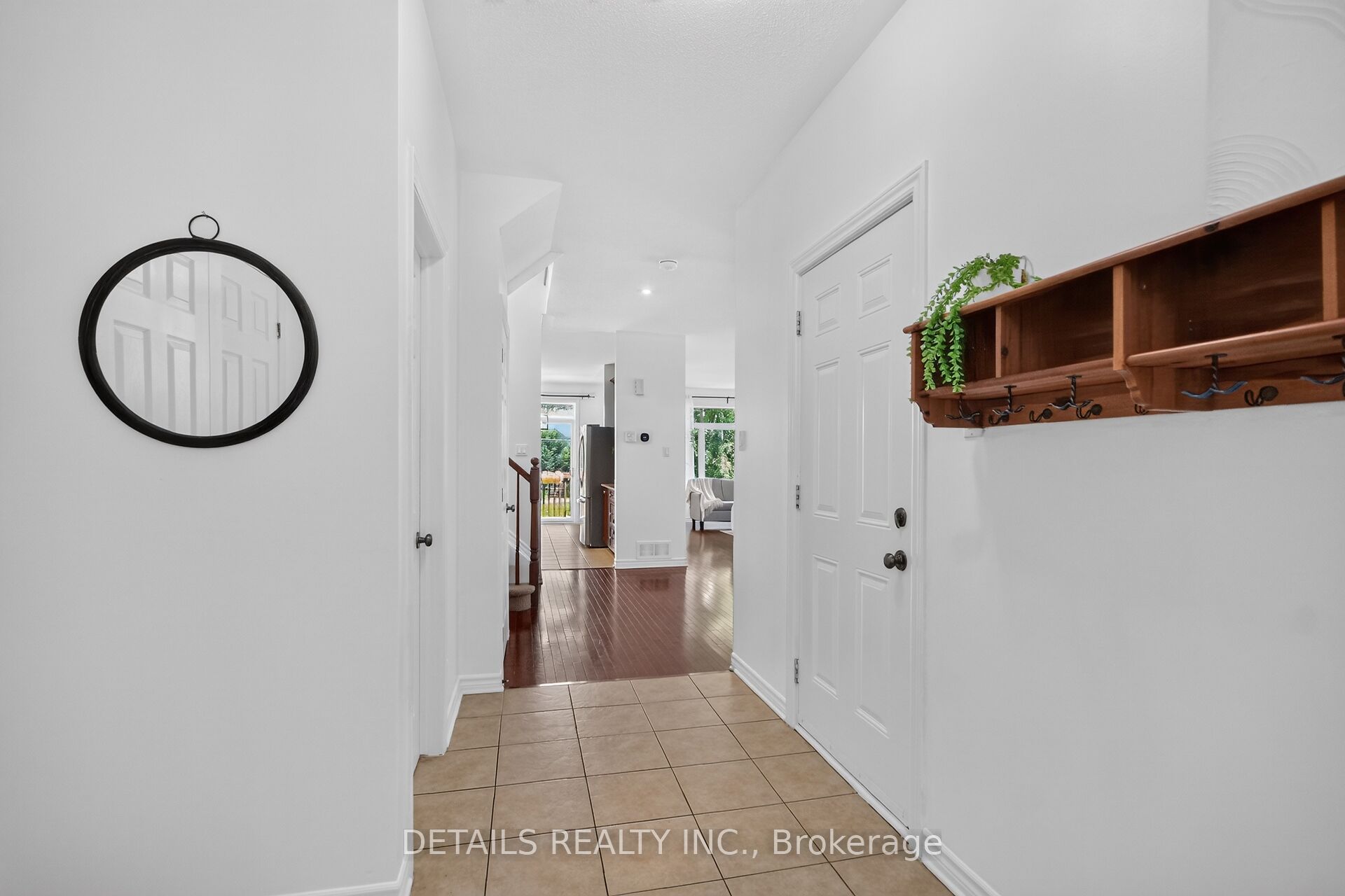 250 Flodden Way Property Photo 5
