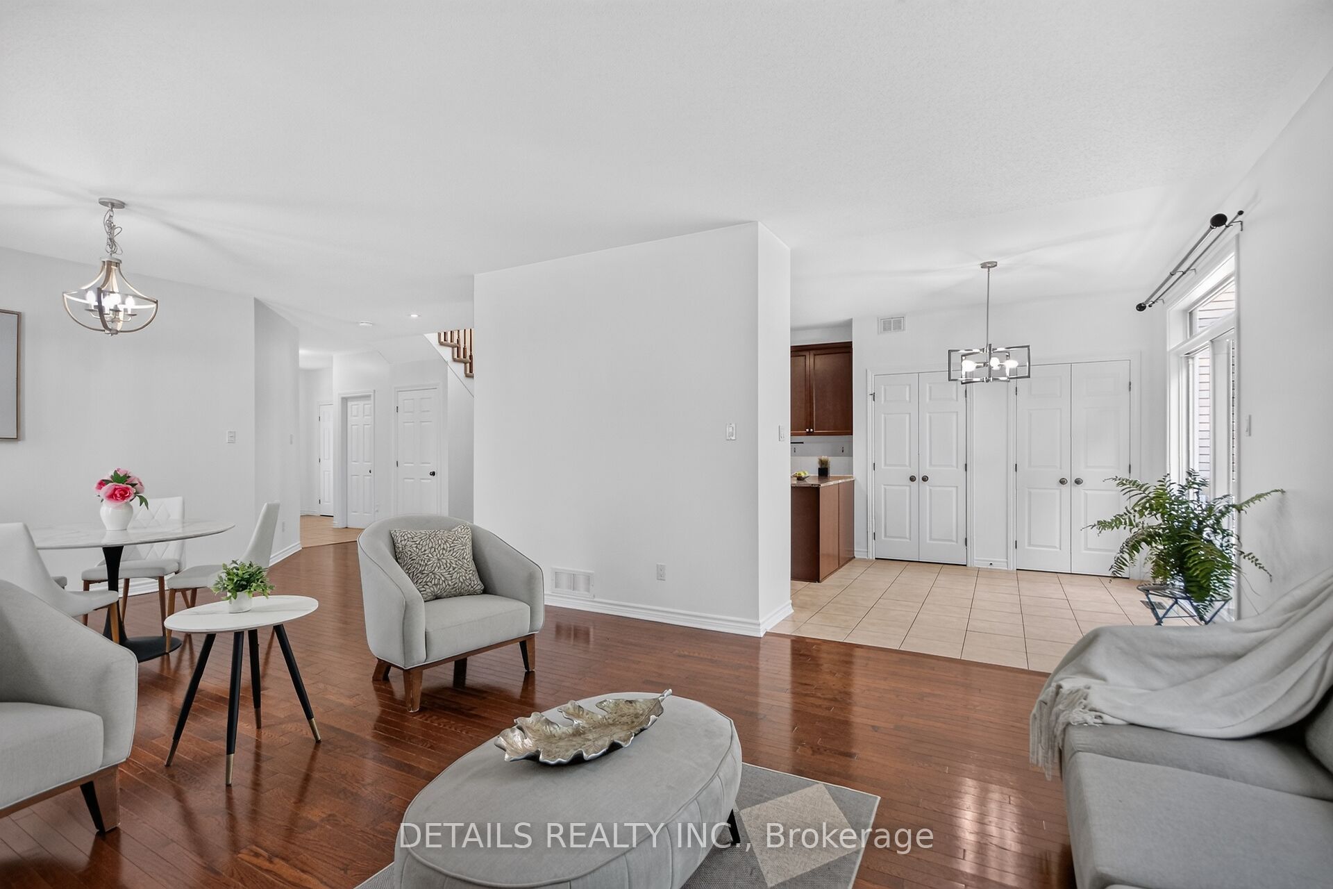 250 Flodden Way Property Photo 11