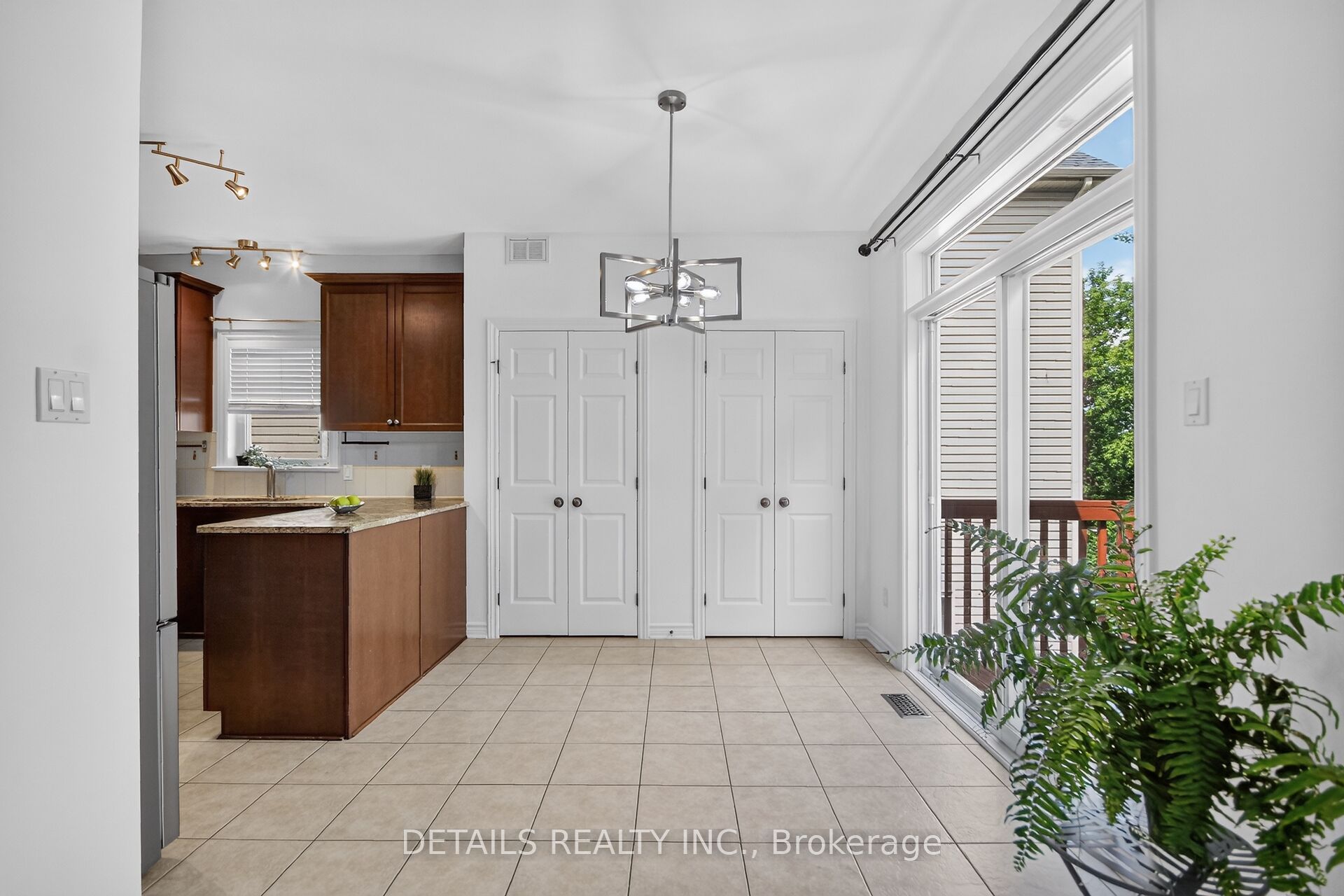 250 Flodden Way Property Photo 15