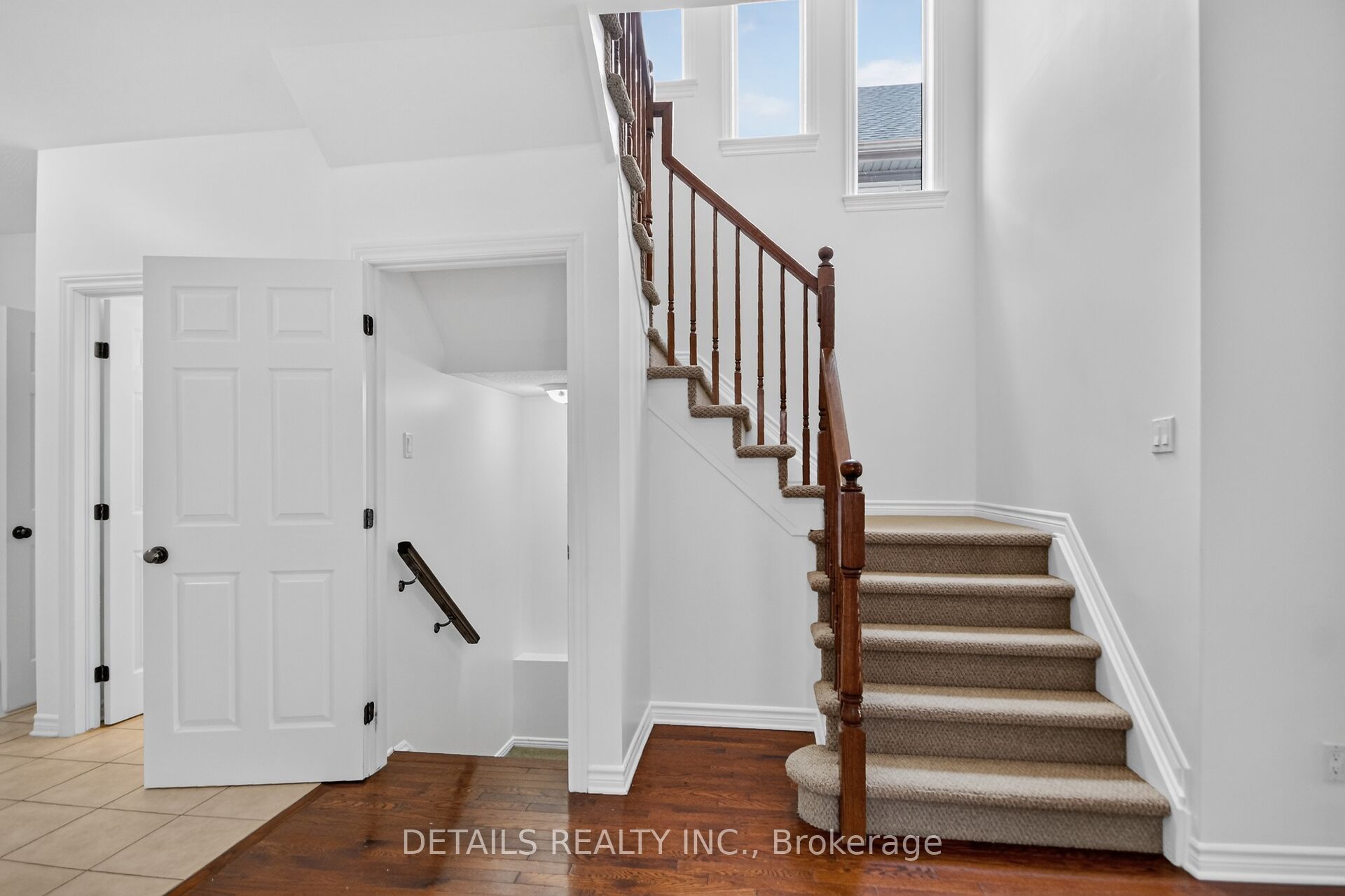250 Flodden Way Property Photo 36
