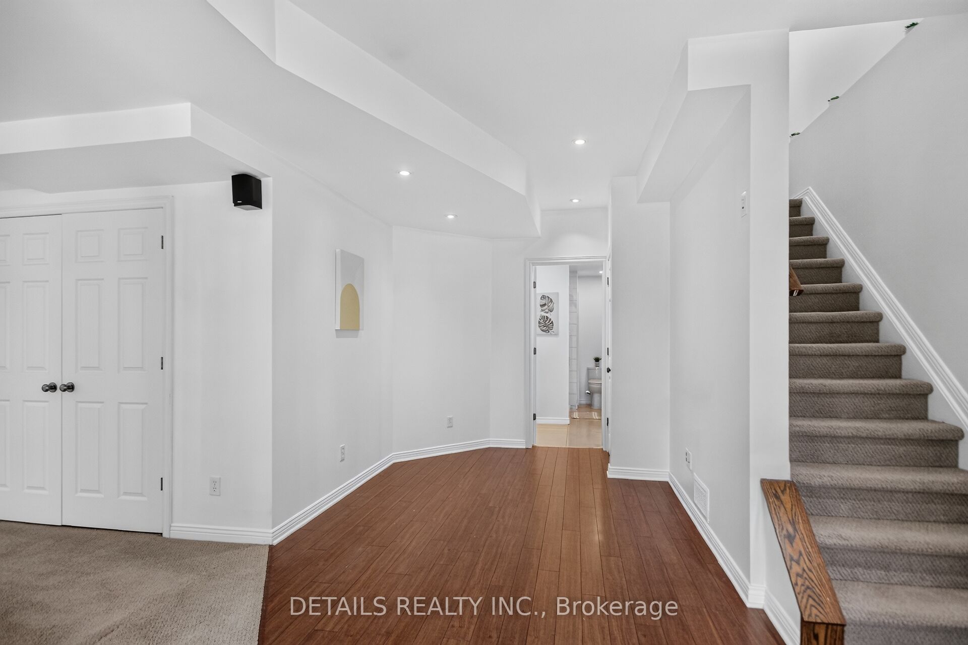 250 Flodden Way Property Photo 38