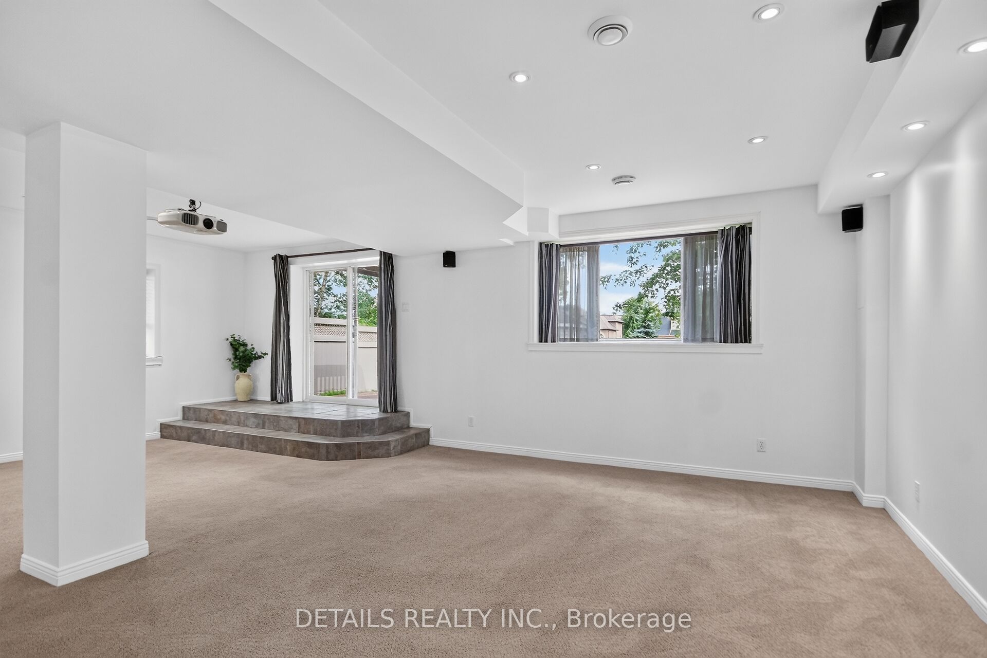 250 Flodden Way Property Photo 40