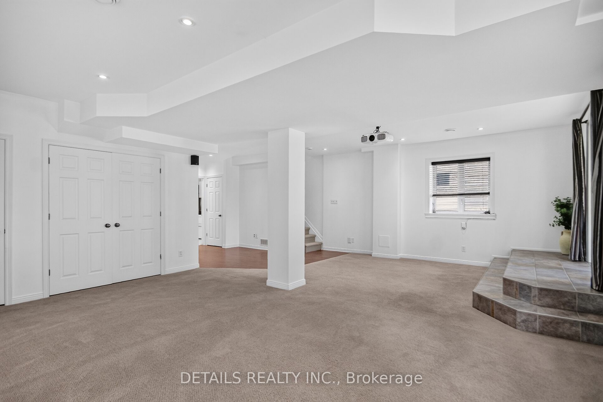 250 Flodden Way Property Photo 41