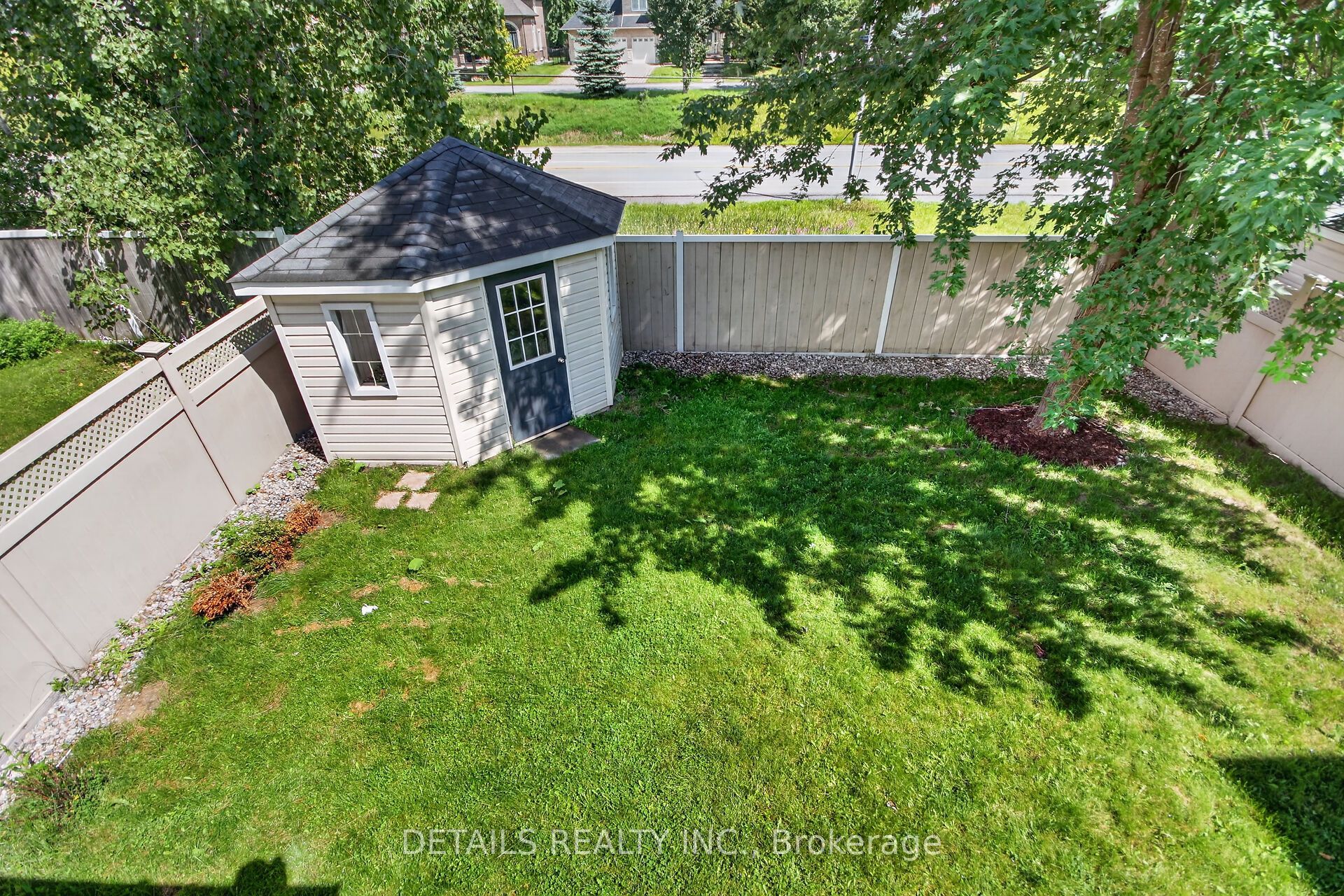 250 Flodden Way Property Photo 45