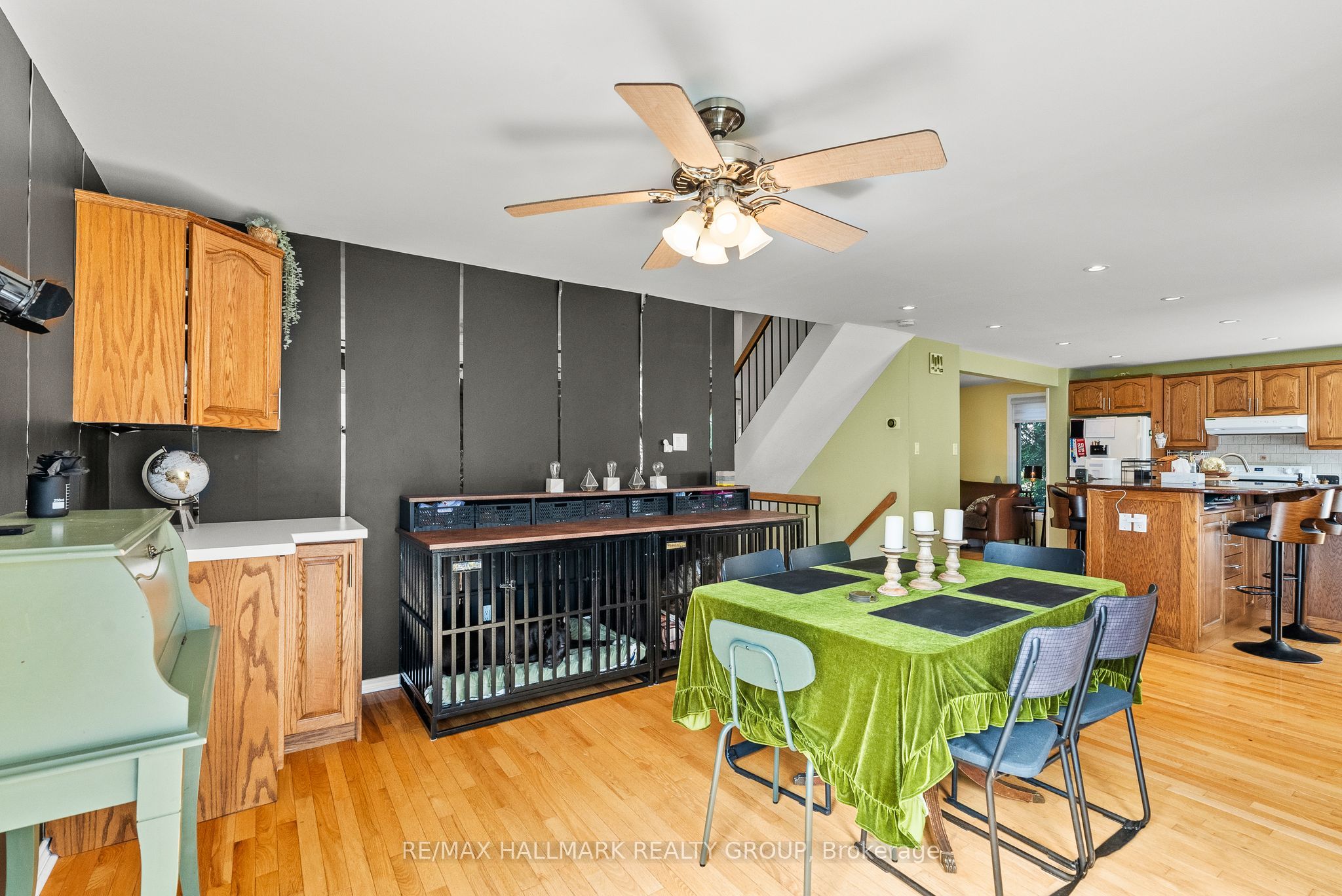 932 Beauclaire Drive Property Photo 12