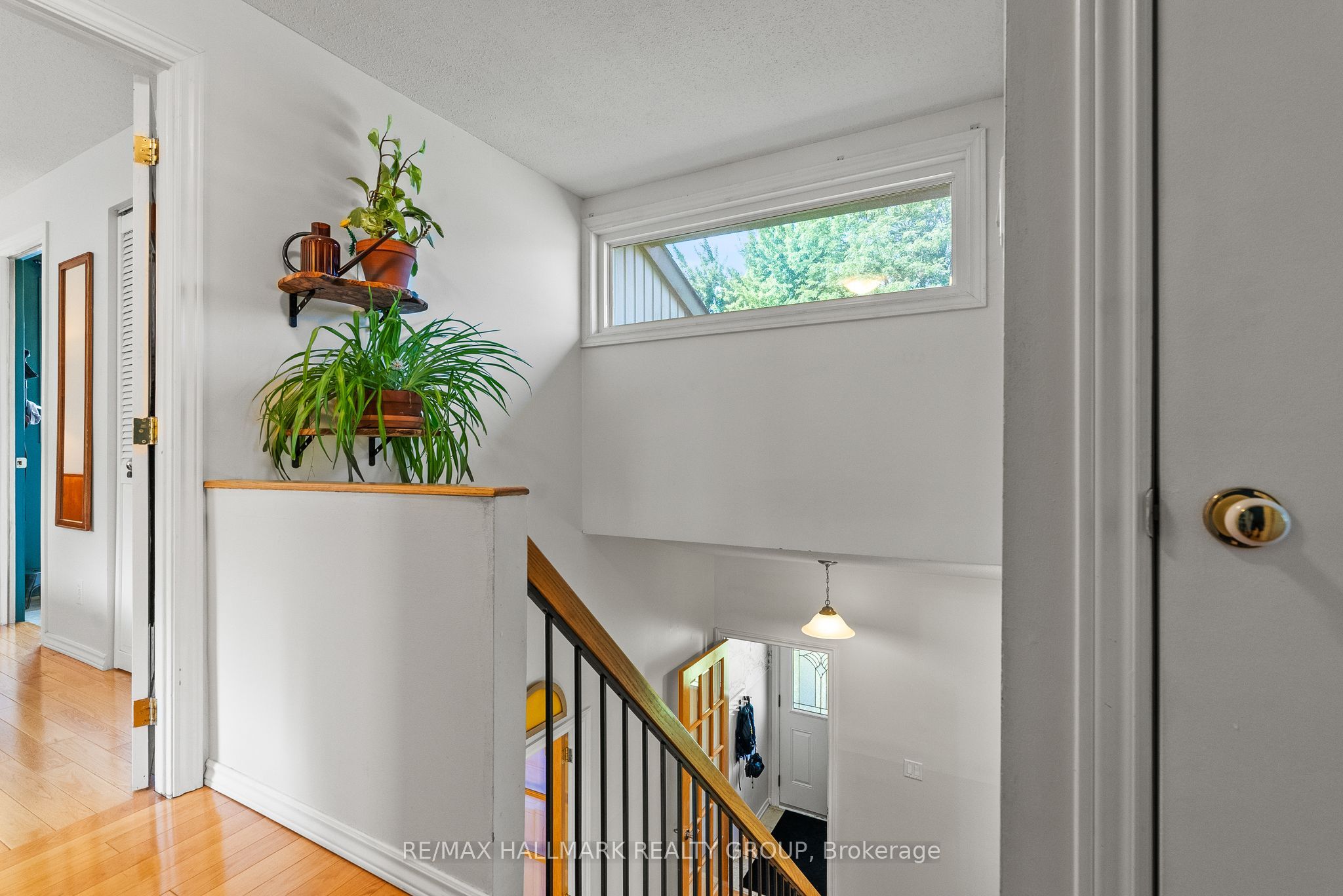 932 Beauclaire Drive Property Photo 15