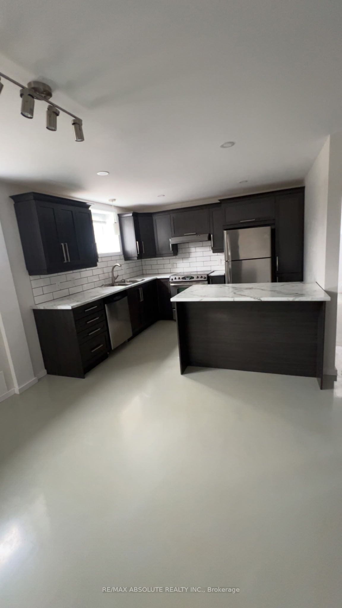 20 St-placide Street Property Photo 3