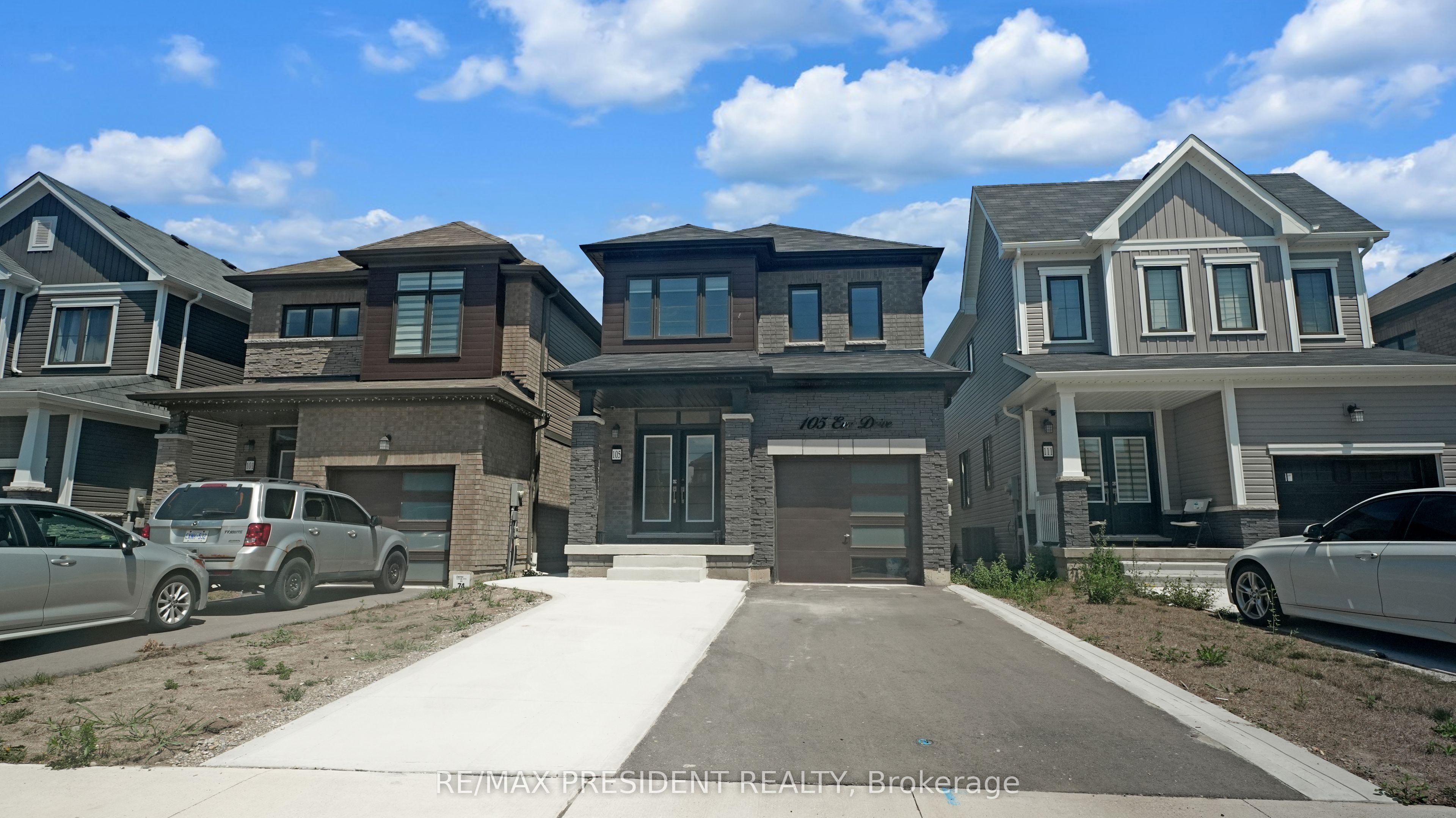 105 Eva Drive Property Photo 1