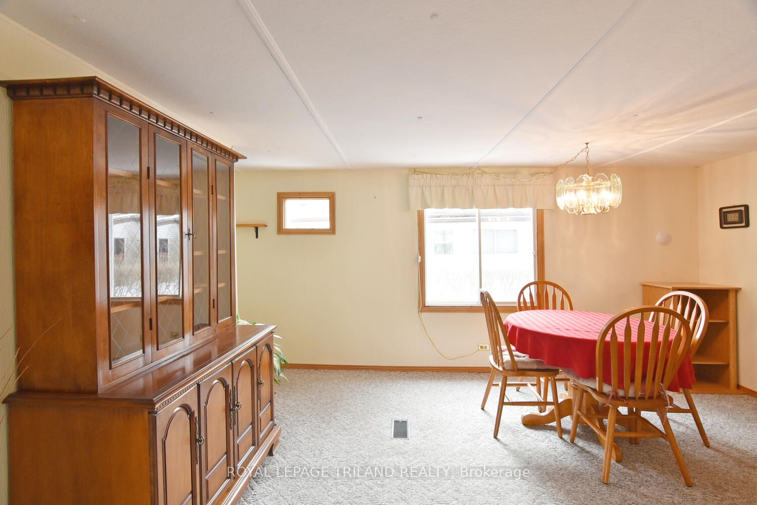9385 Ipperwash Road 27 Property Photo 11