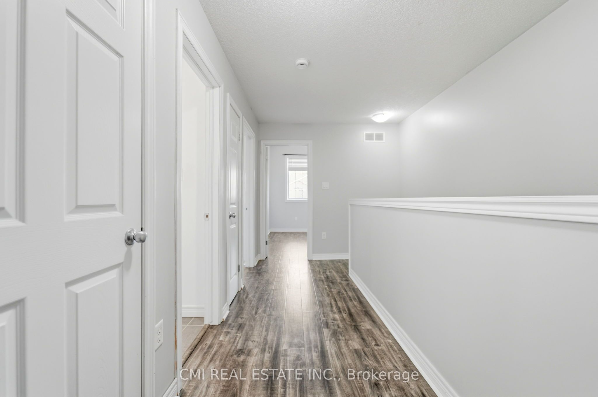105 Bard Boulevard 40 Property Photo 7
