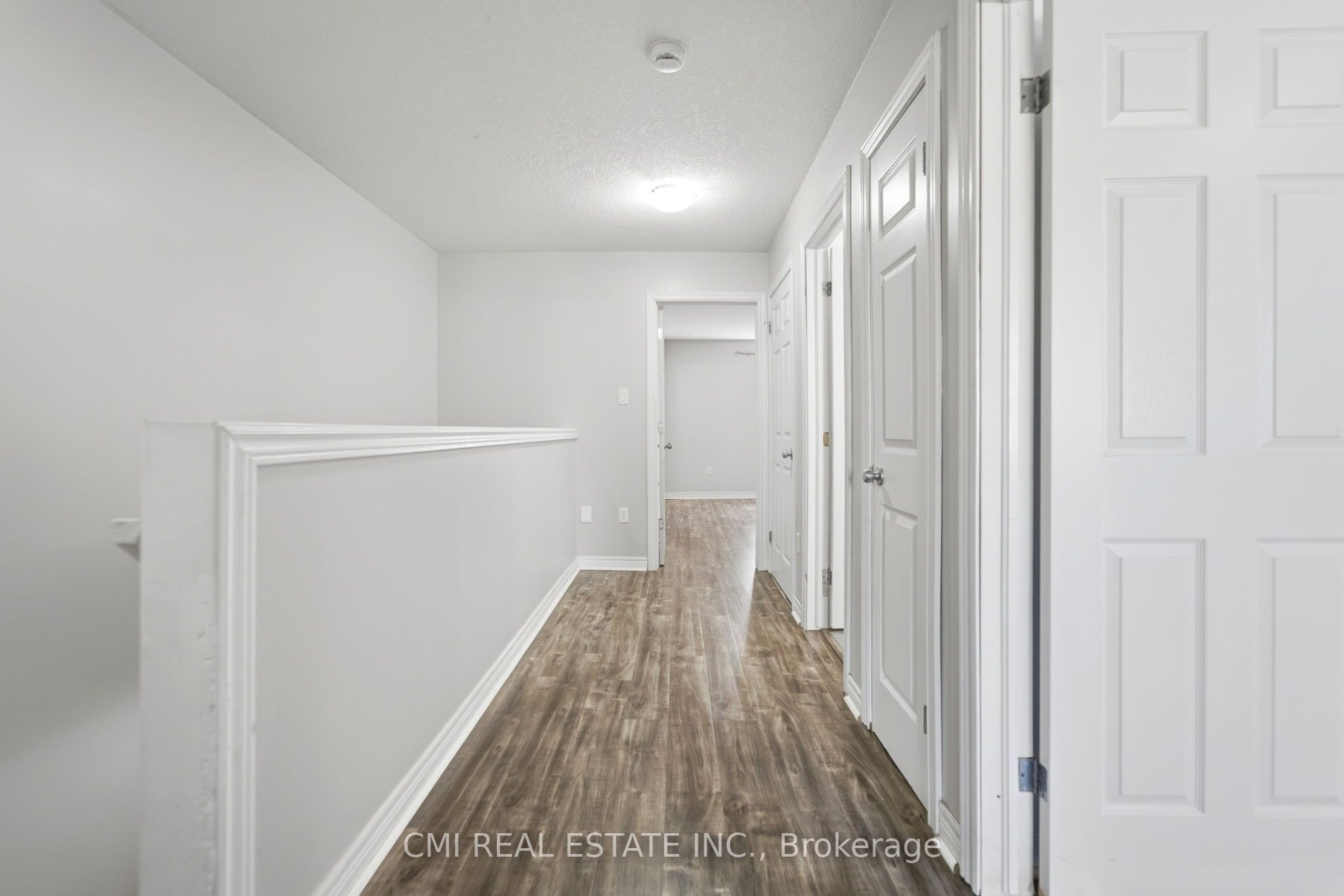105 Bard Boulevard 40 Property Photo 8