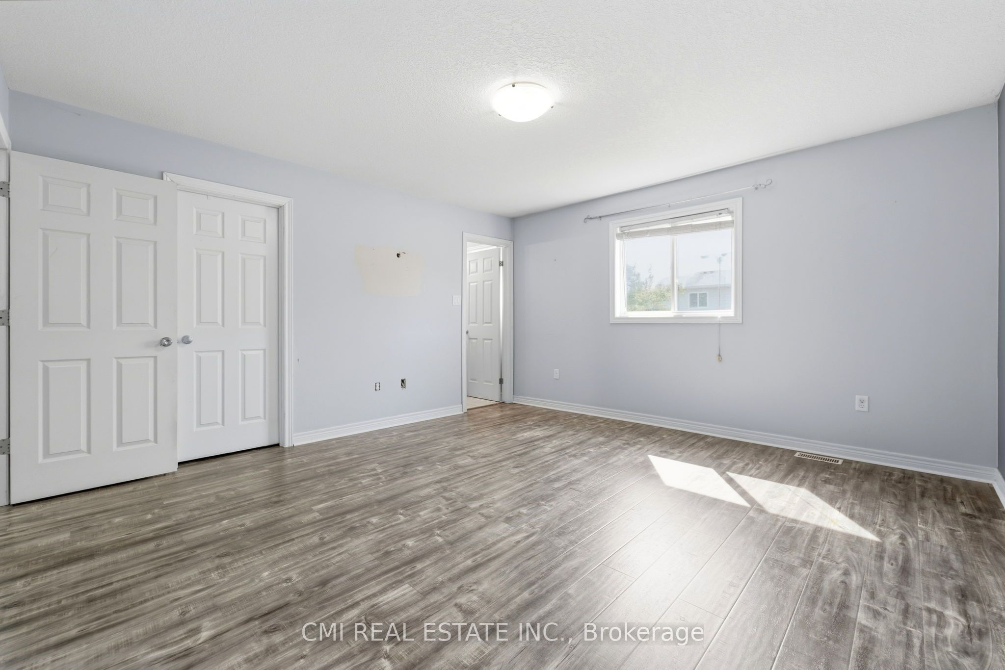 105 Bard Boulevard 40 Property Photo 19