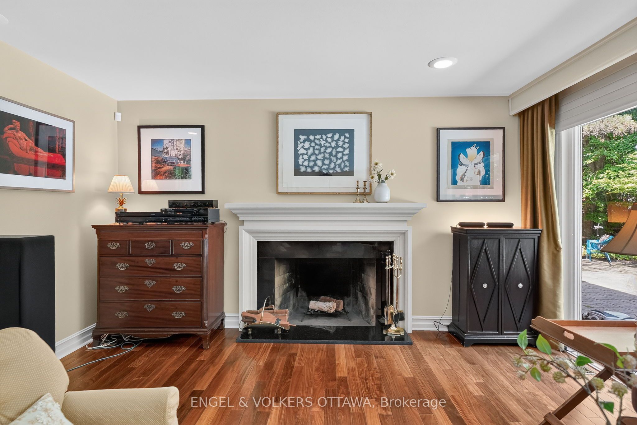 1907 Fairmeadow Crescent Property Photo 12