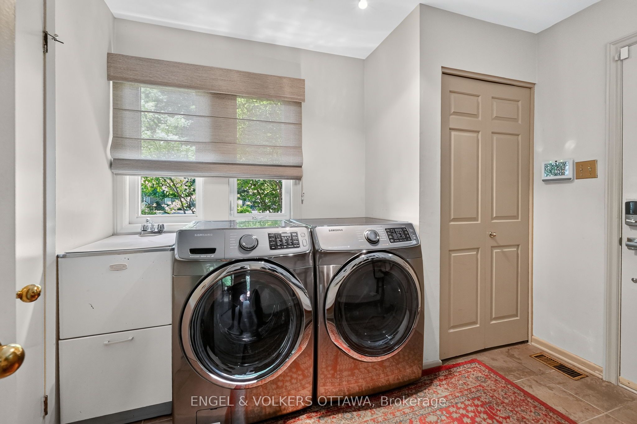 1907 Fairmeadow Crescent Property Photo 17