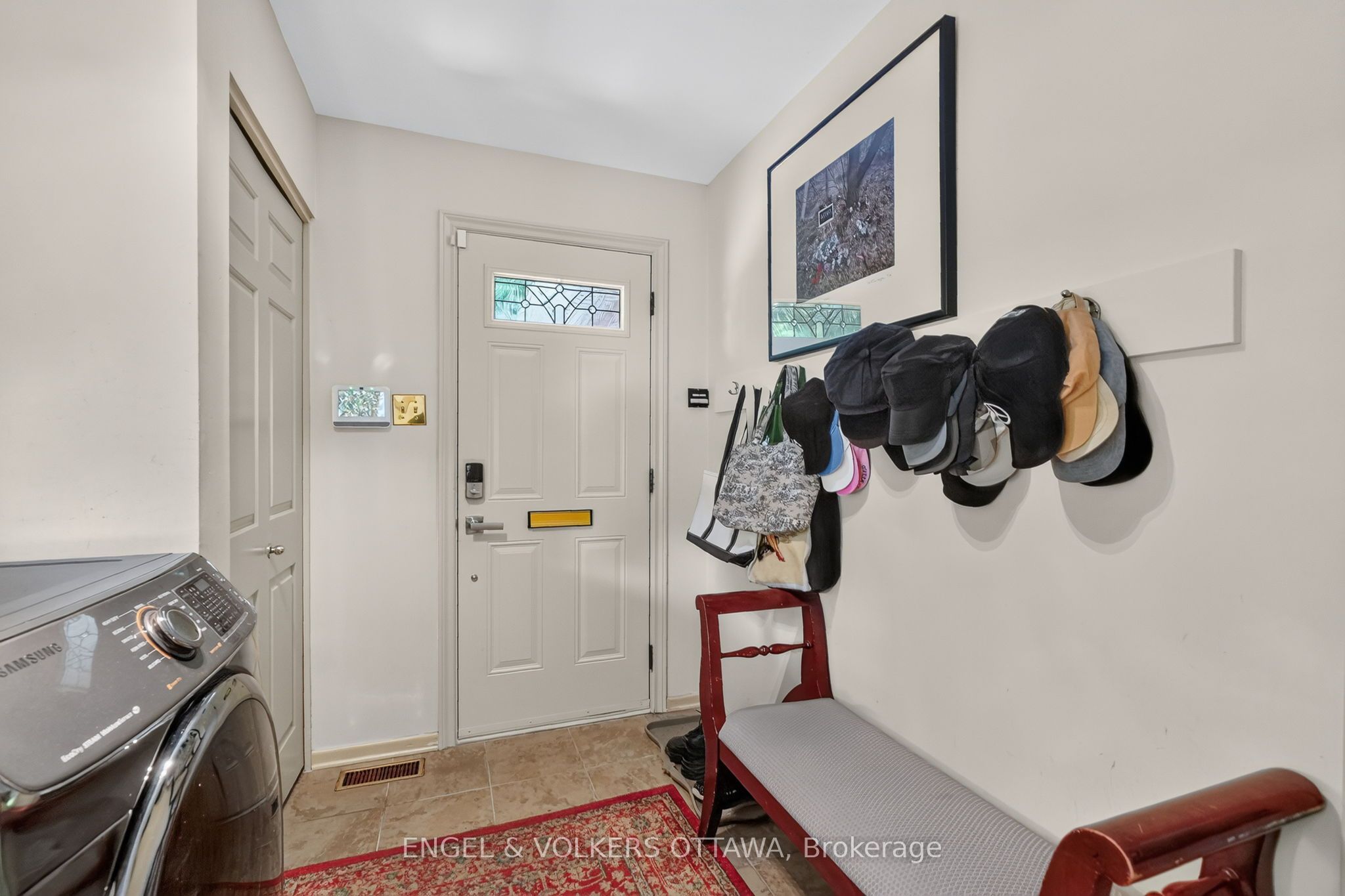 1907 Fairmeadow Crescent Property Photo 18