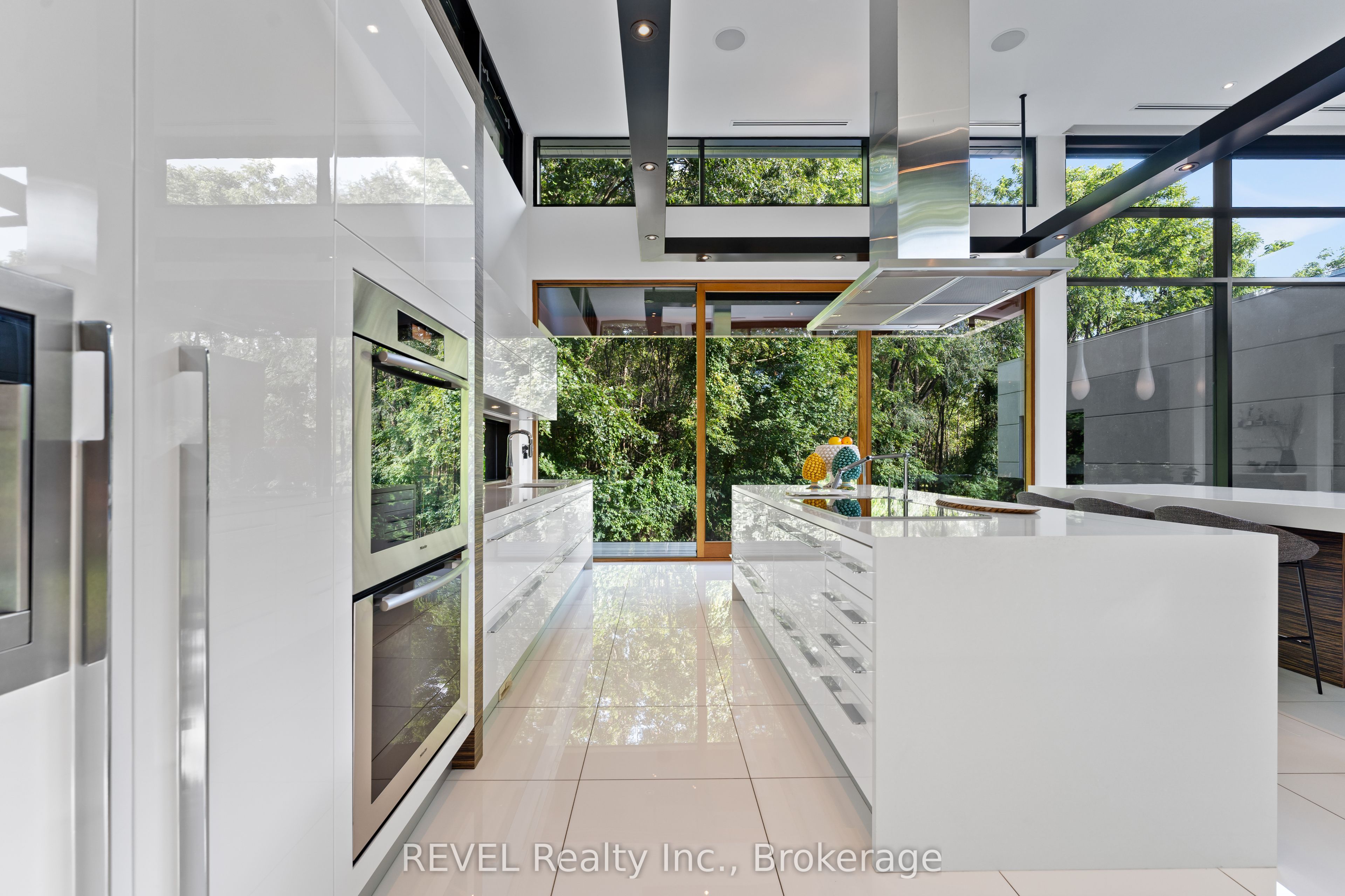250 Canboro Road Property Photo 14