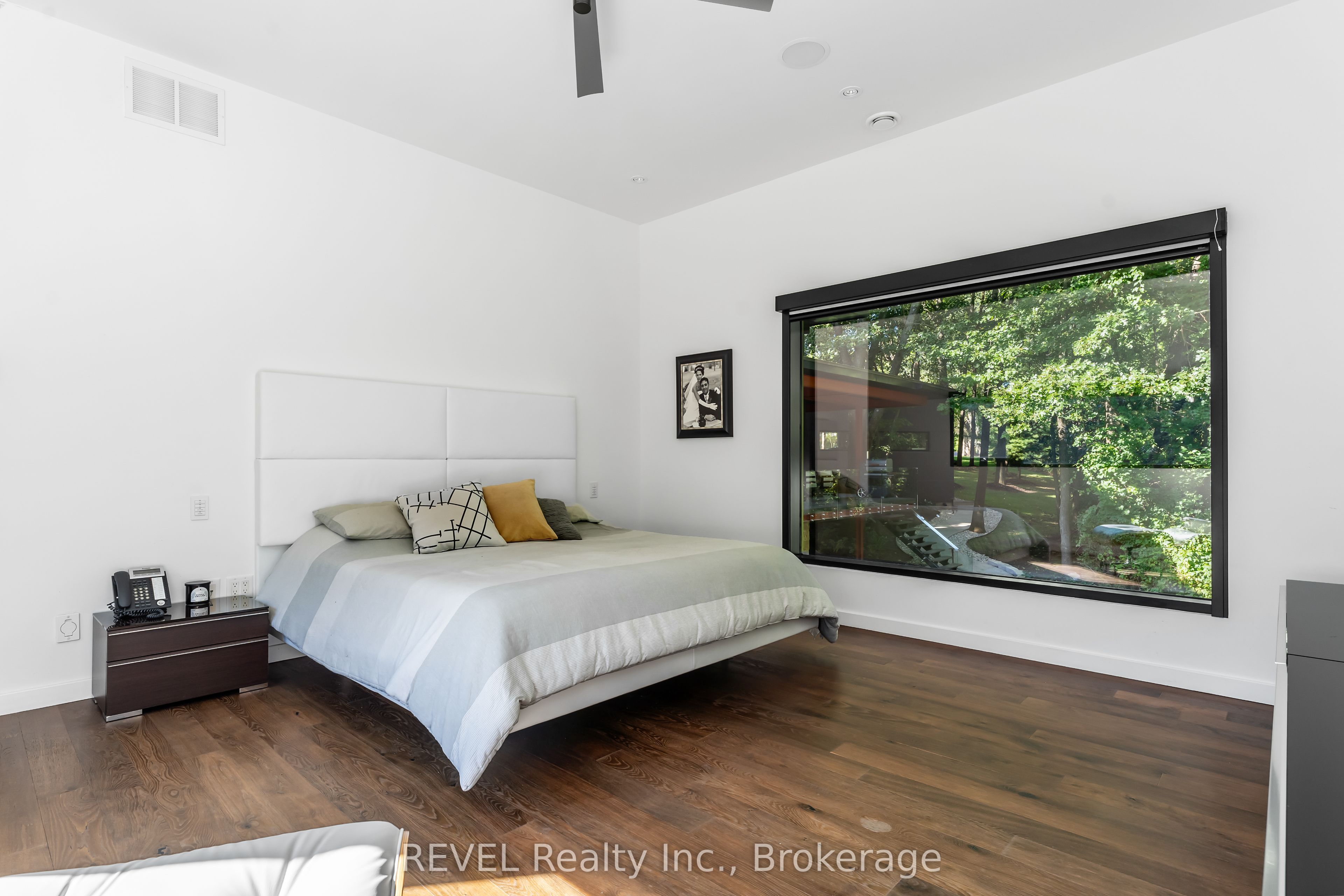 250 Canboro Road Property Photo 27
