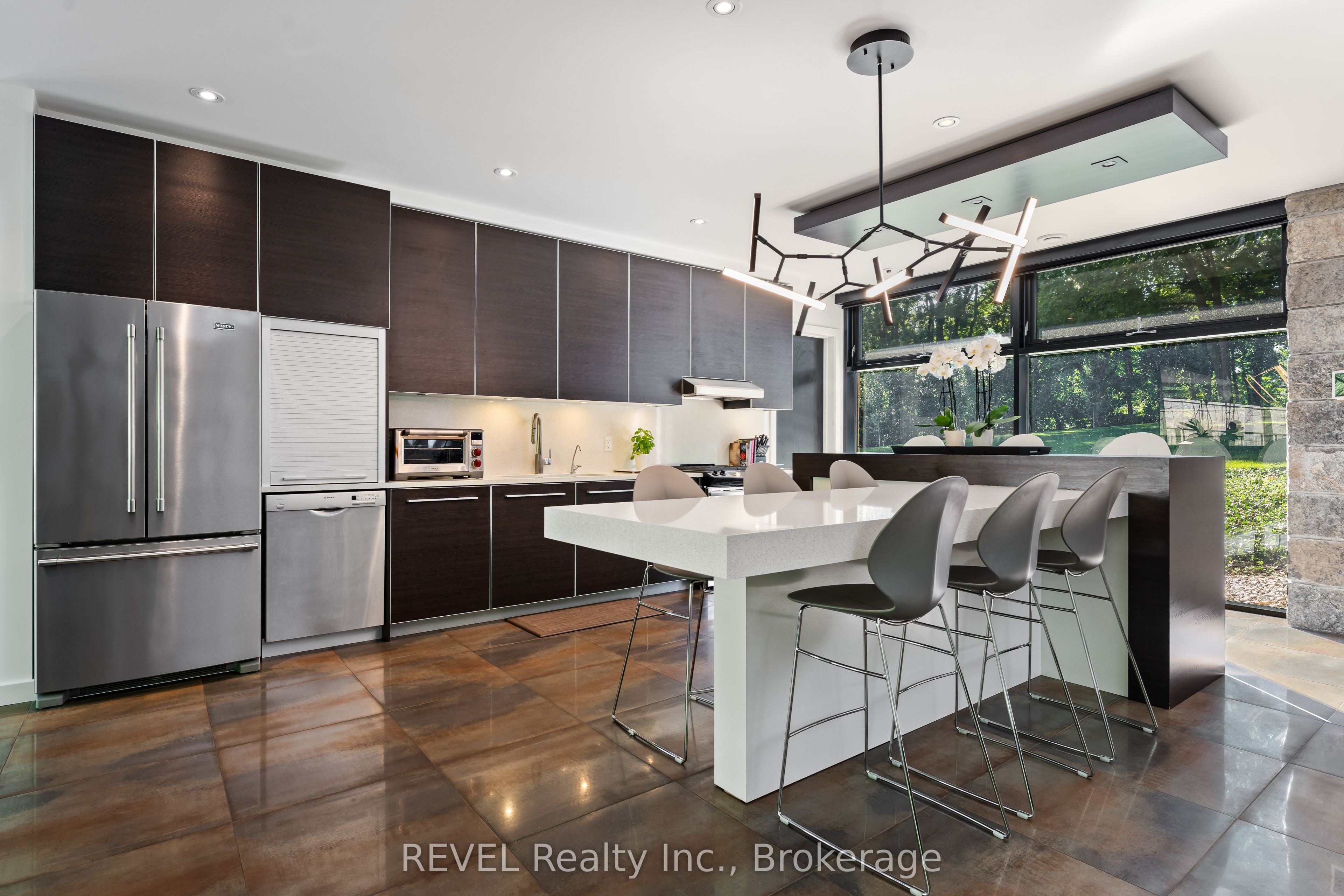 250 Canboro Road Property Photo 34