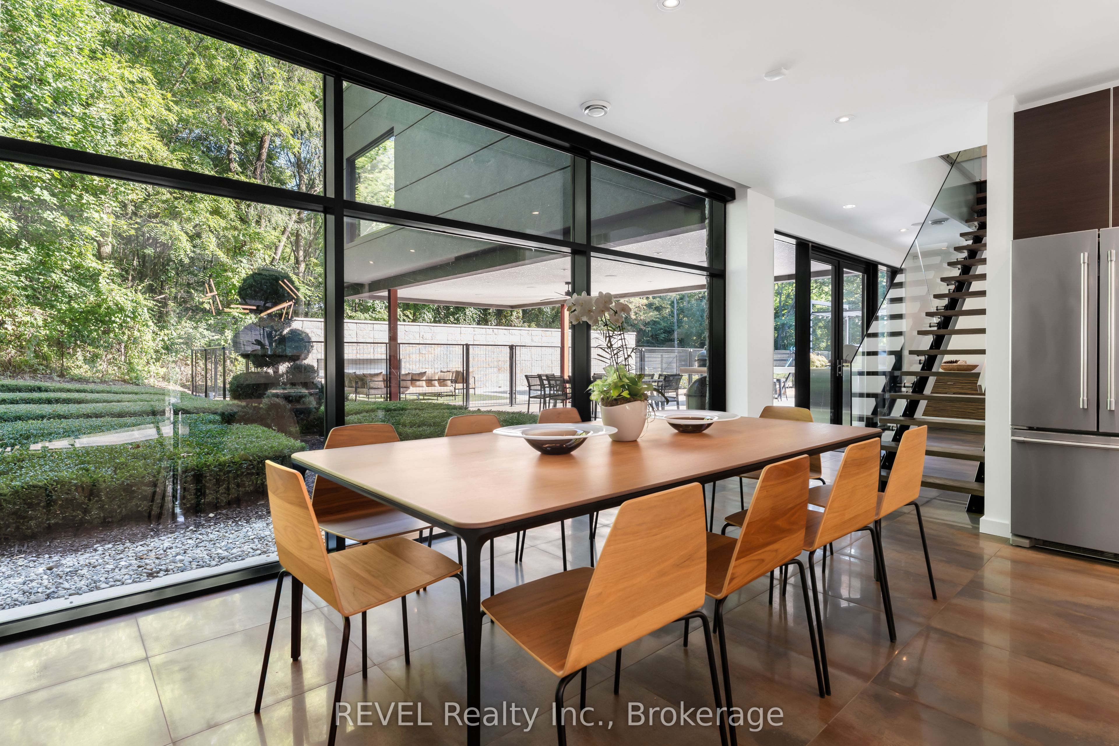 250 Canboro Road Property Photo 36