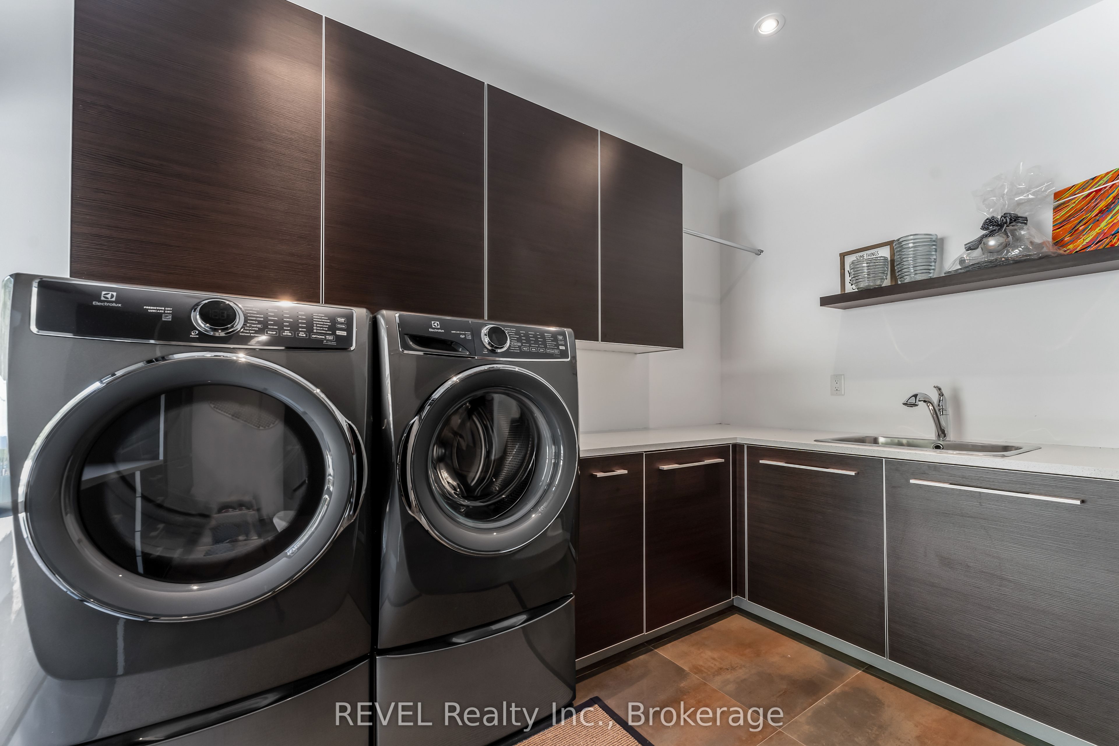 250 Canboro Road Property Photo 42