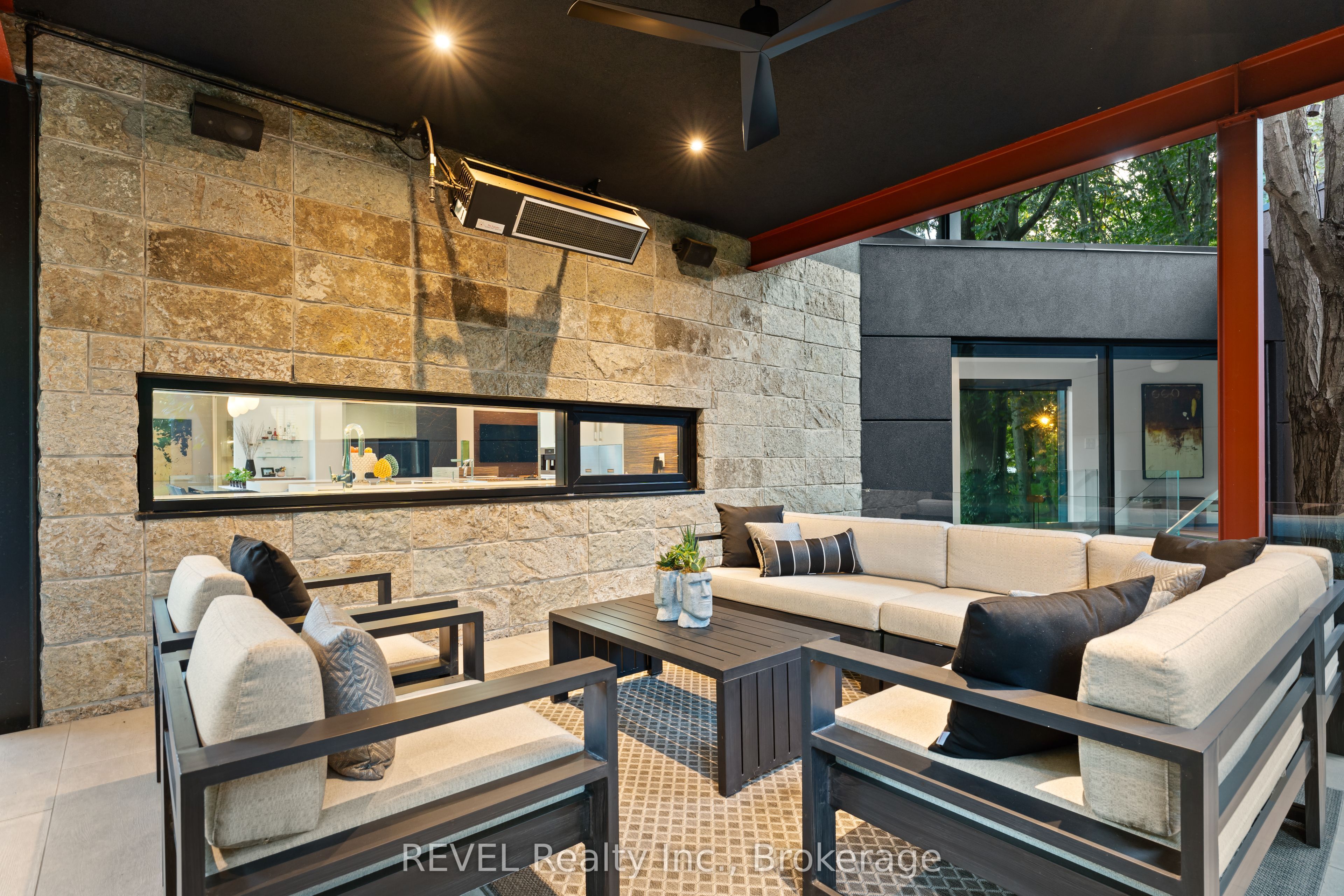 250 Canboro Road Property Photo 44