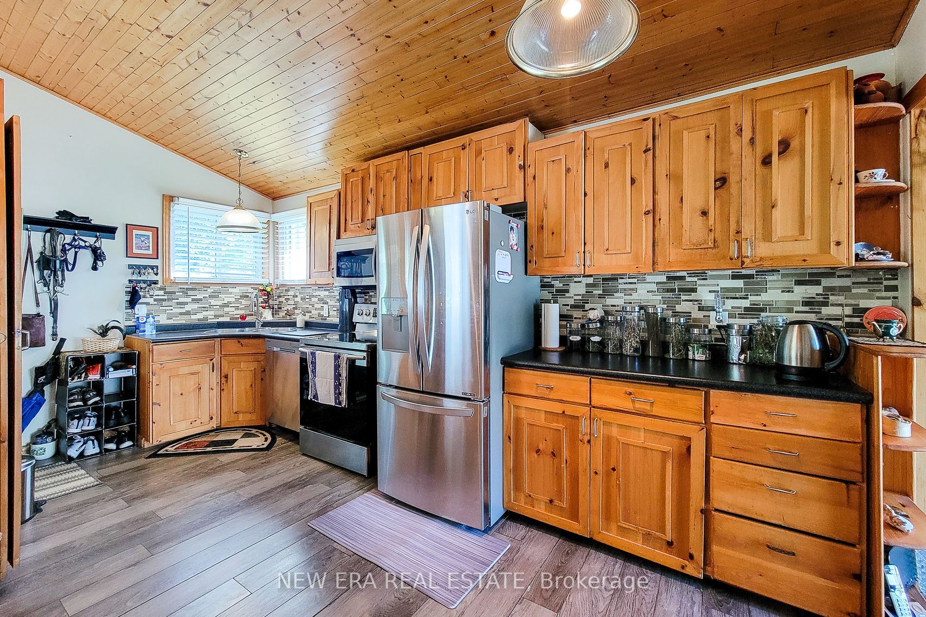 2990 Poplar Avenue Property Photo 18