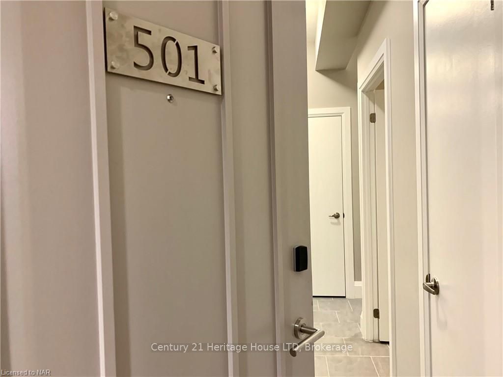 73 Arthur Street S 501 Property Photo 3