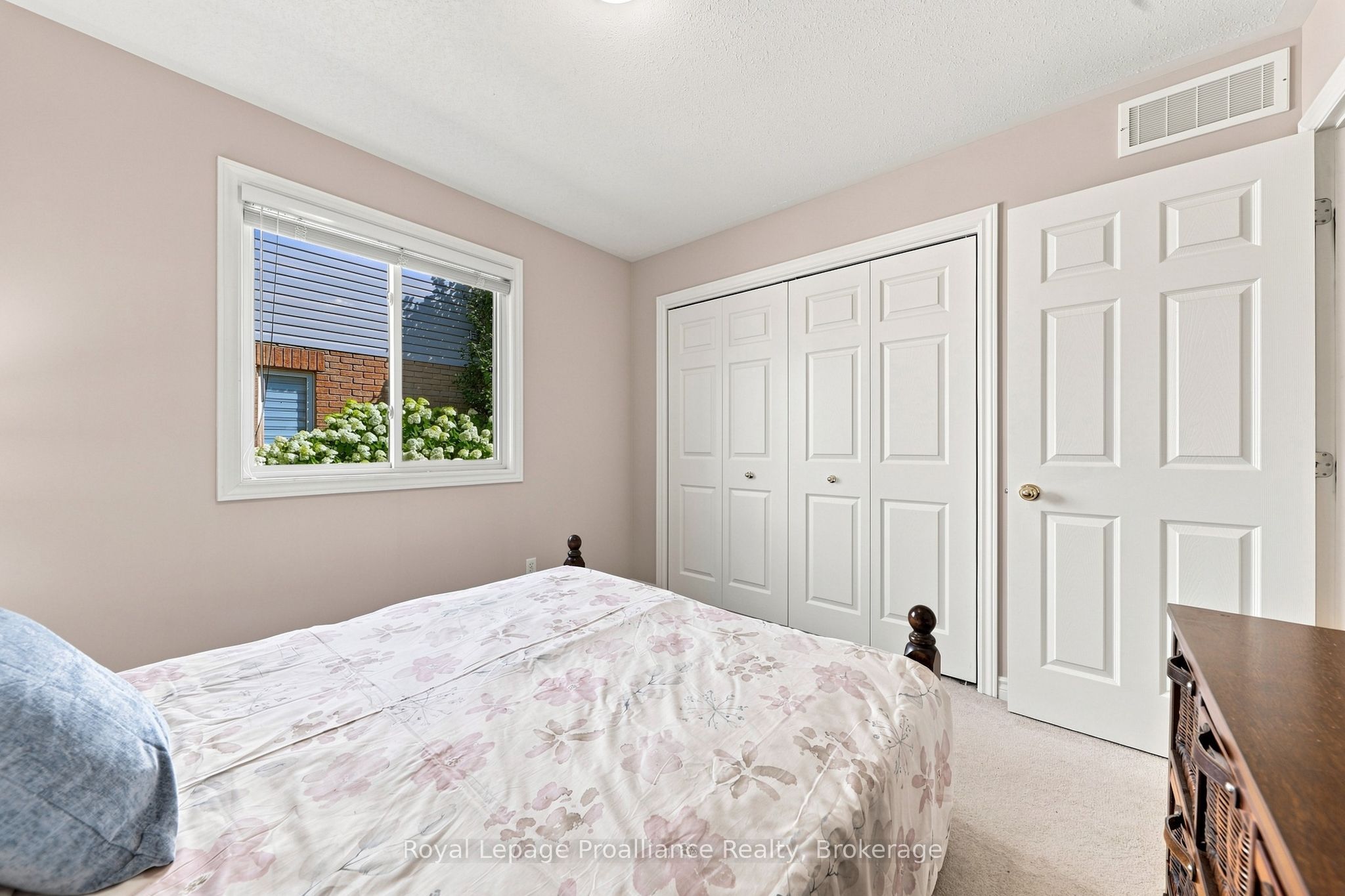 9 Seneca Drive Property Photo 31