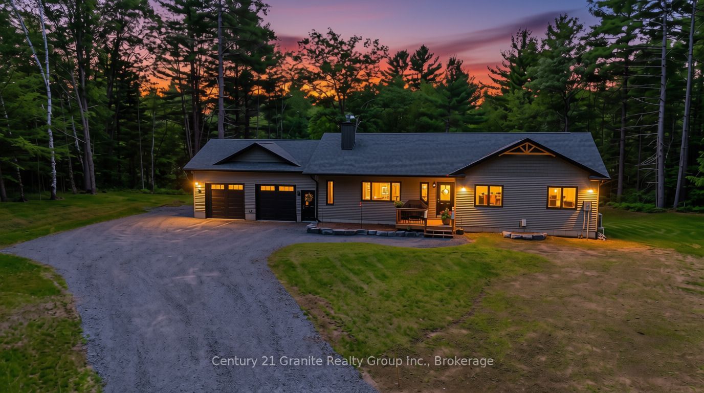 1097 Hawk Valley Road Property Photo 2