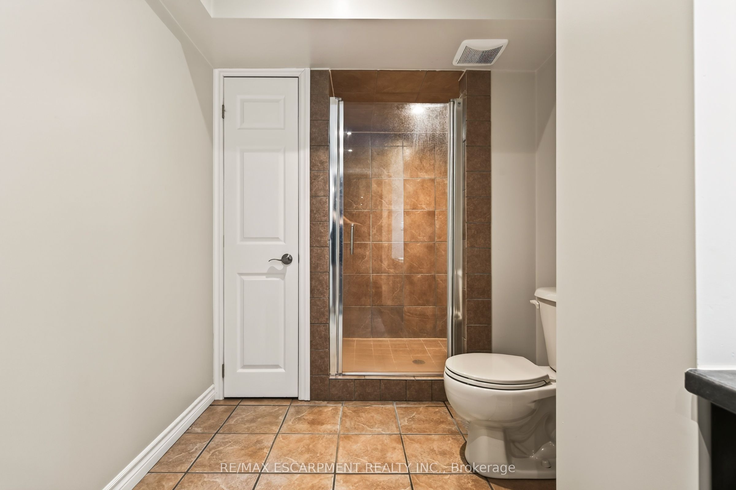 150 Davidson Boulevard Property Photo 38