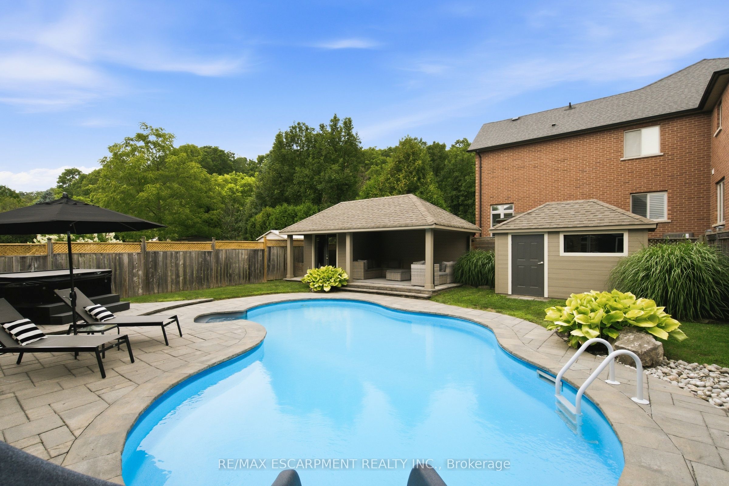150 Davidson Boulevard Property Photo 43