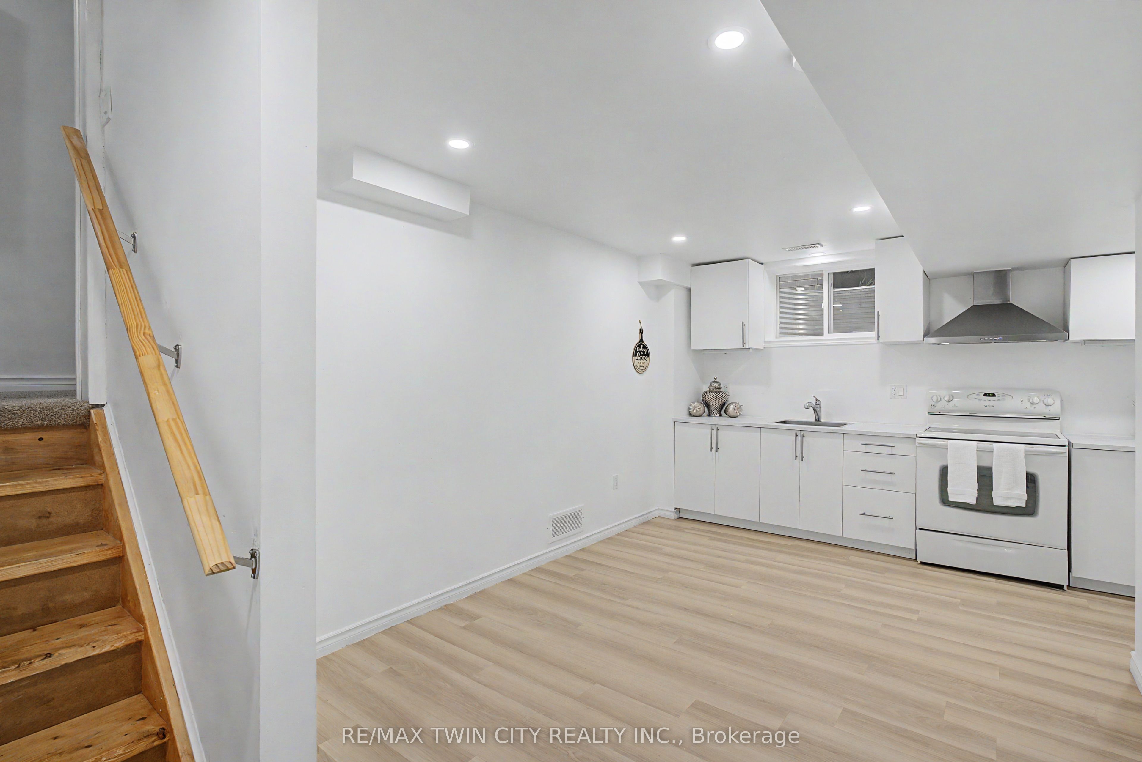 79 Beauchamp Drive Property Photo 25